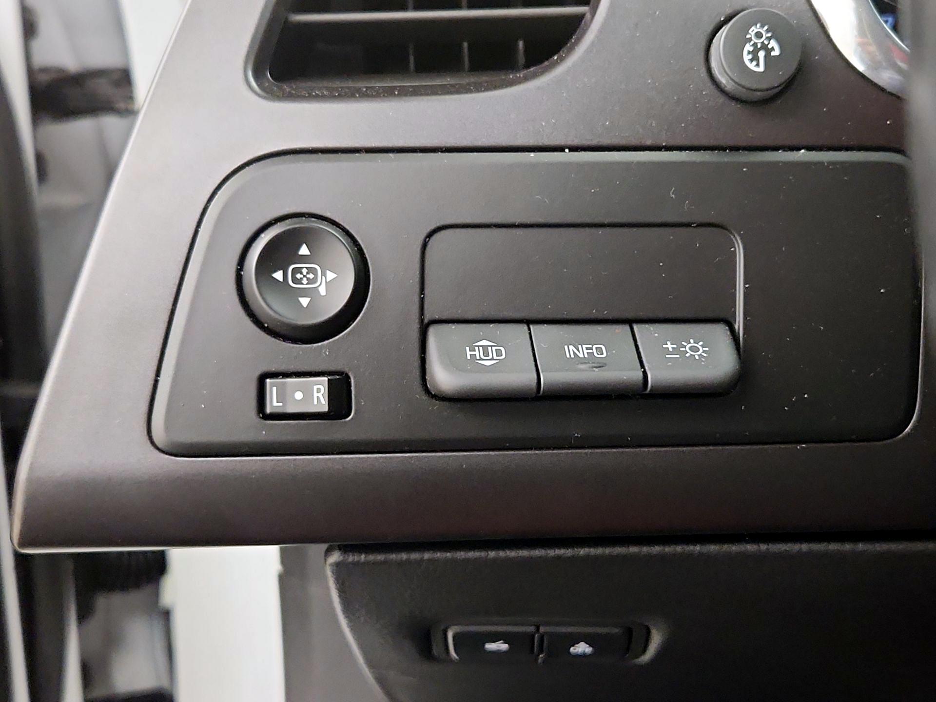 Thumbnail: 2018 Chevrolet Corvette - 13