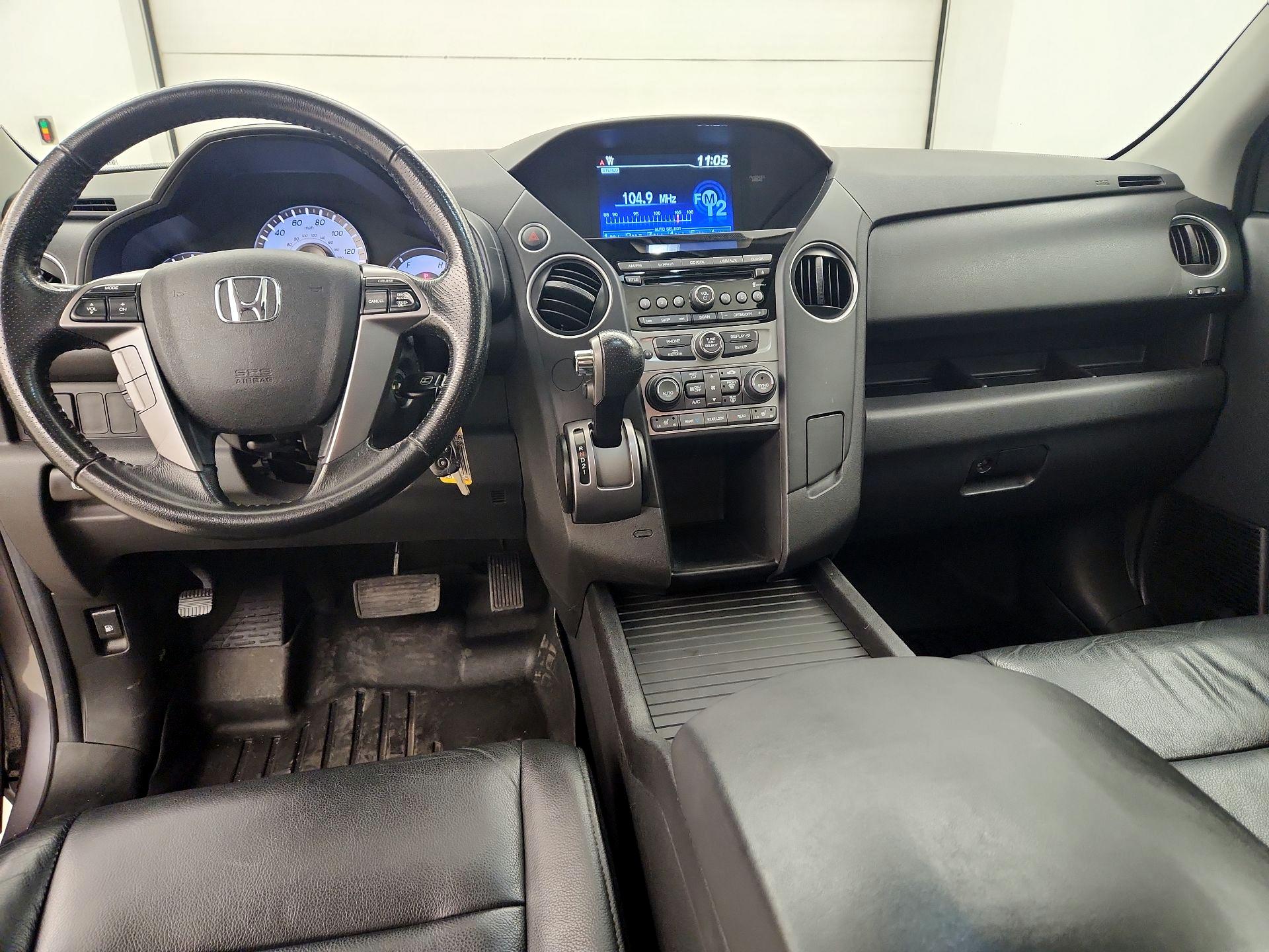 Thumbnail: 2014 Honda Pilot - 9