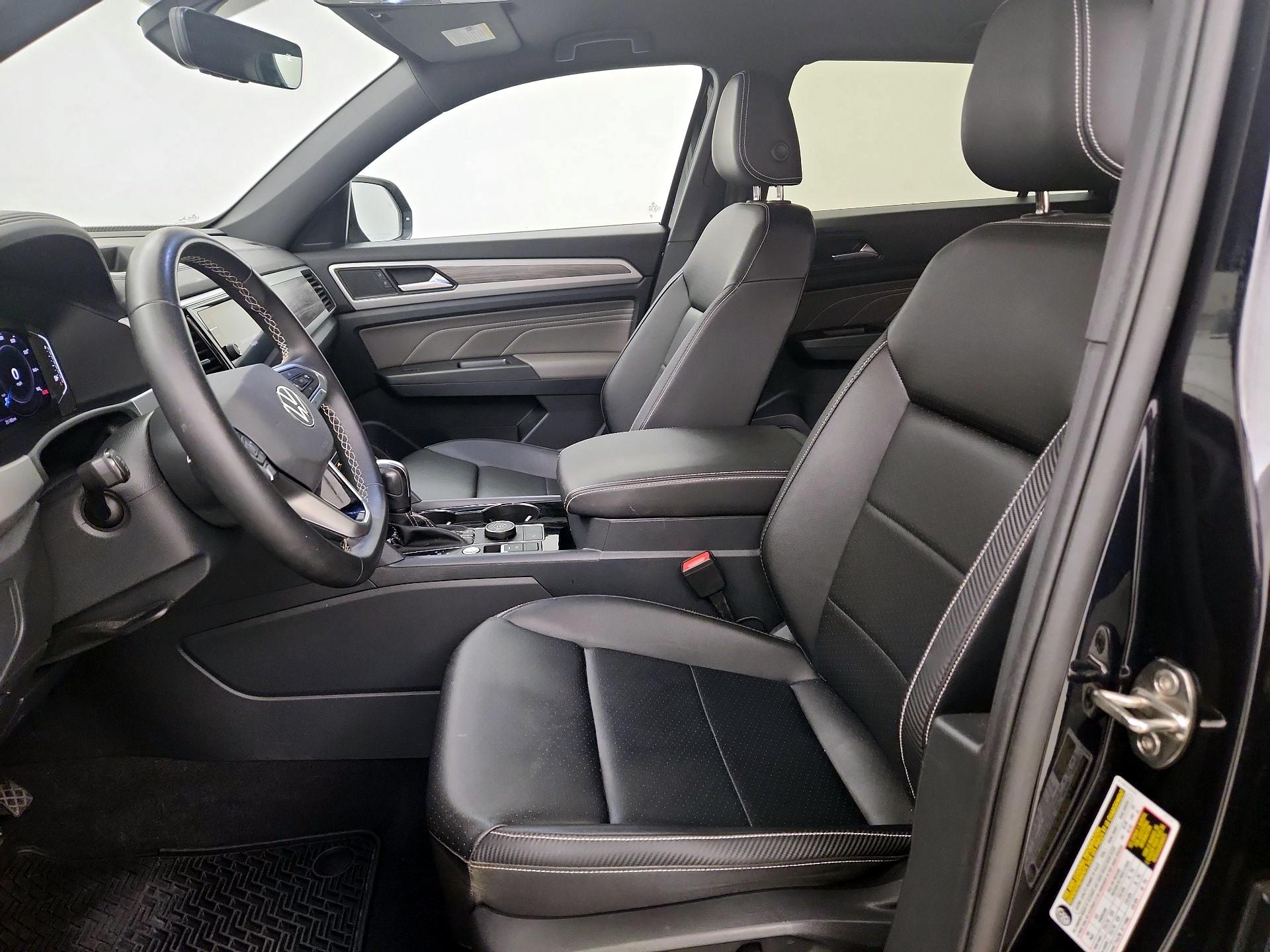 Thumbnail: 2023 Volkswagen Atlas - 11