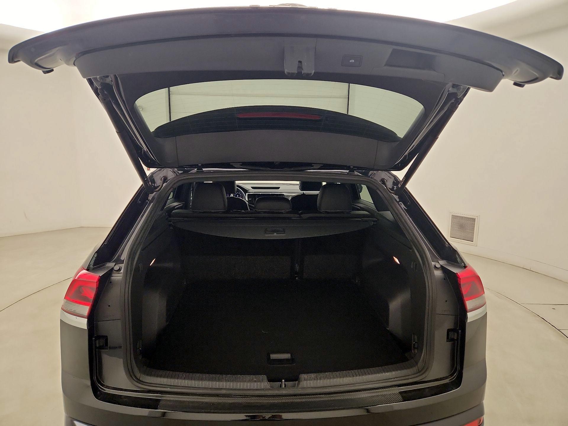 Thumbnail: 2023 Volkswagen Atlas - 20