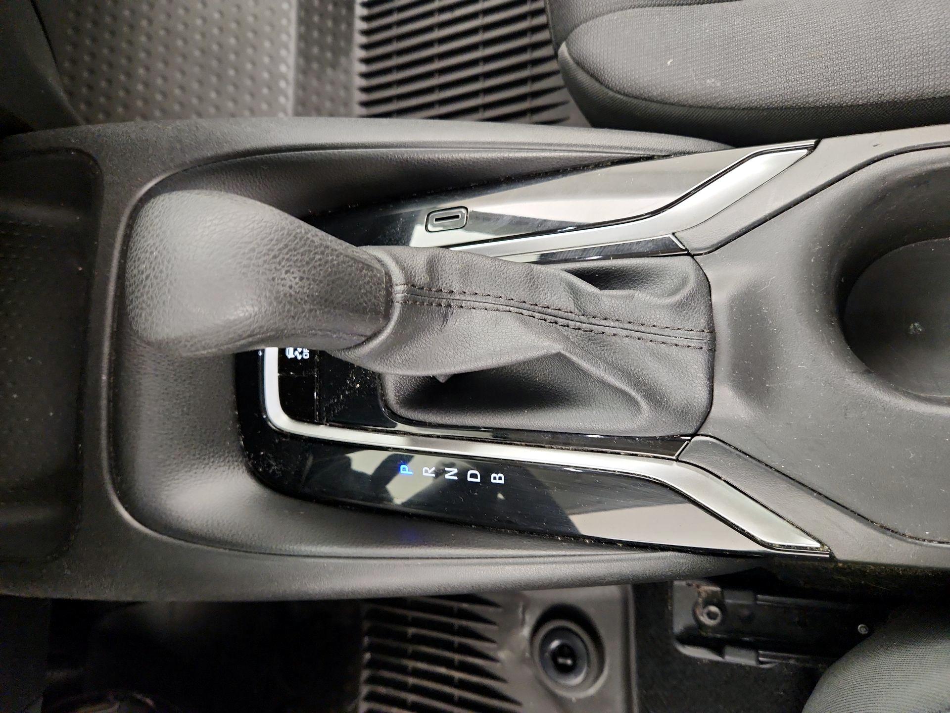 Thumbnail: 2023 Toyota Corolla - 17