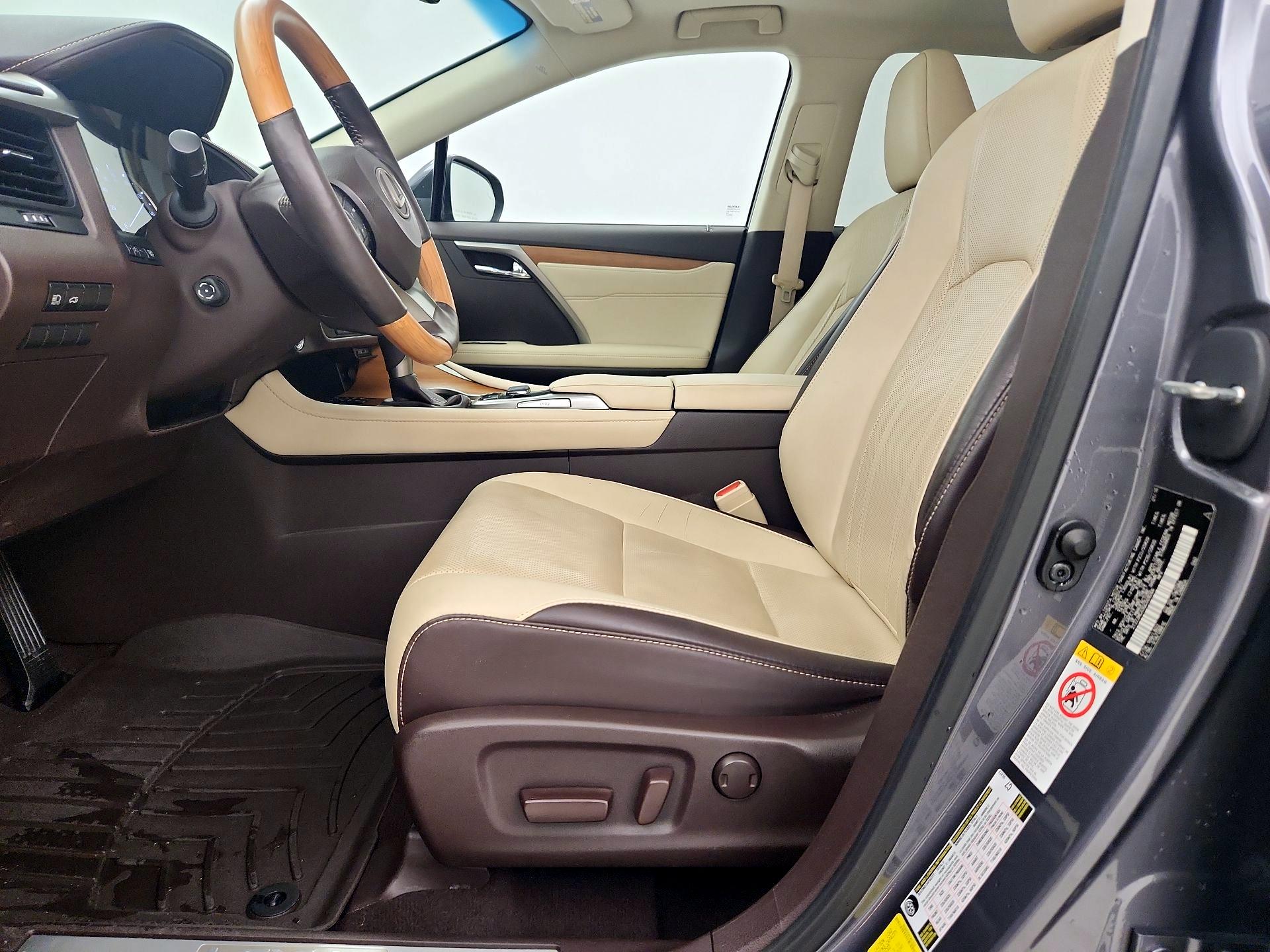 Thumbnail: 2016 Lexus RX - 11