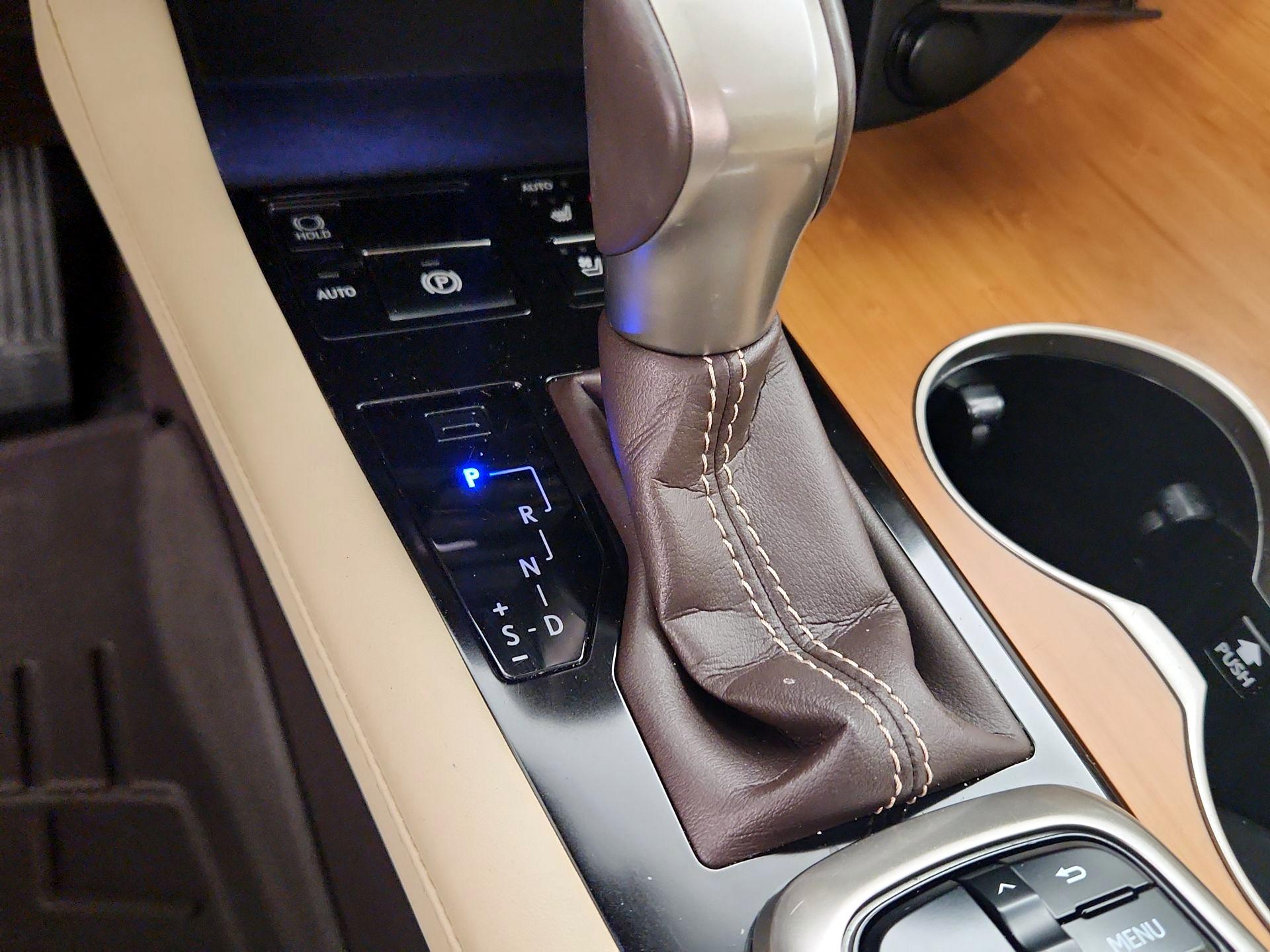 Thumbnail: 2016 Lexus RX - 18