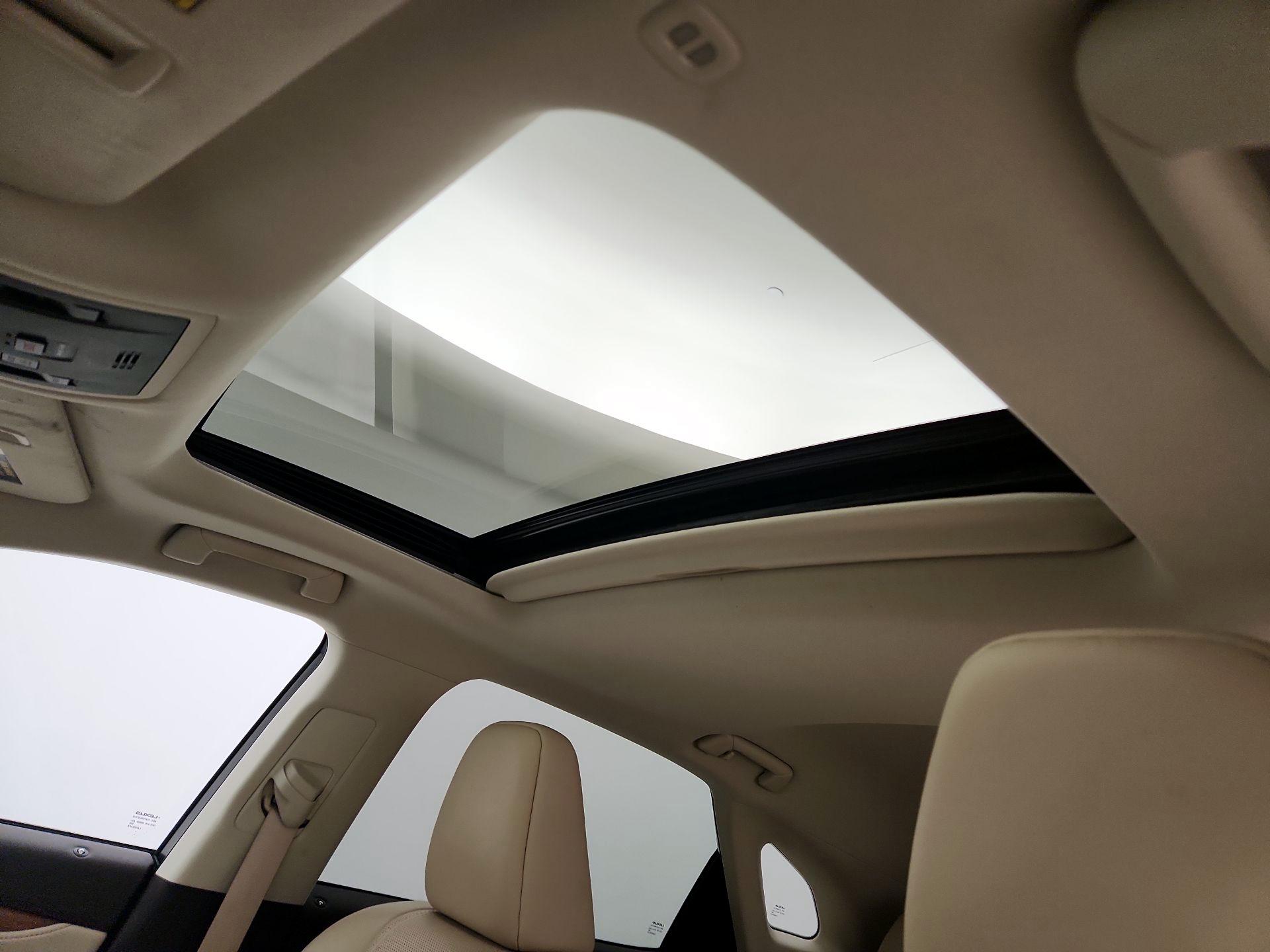 Thumbnail: 2016 Lexus RX - 20