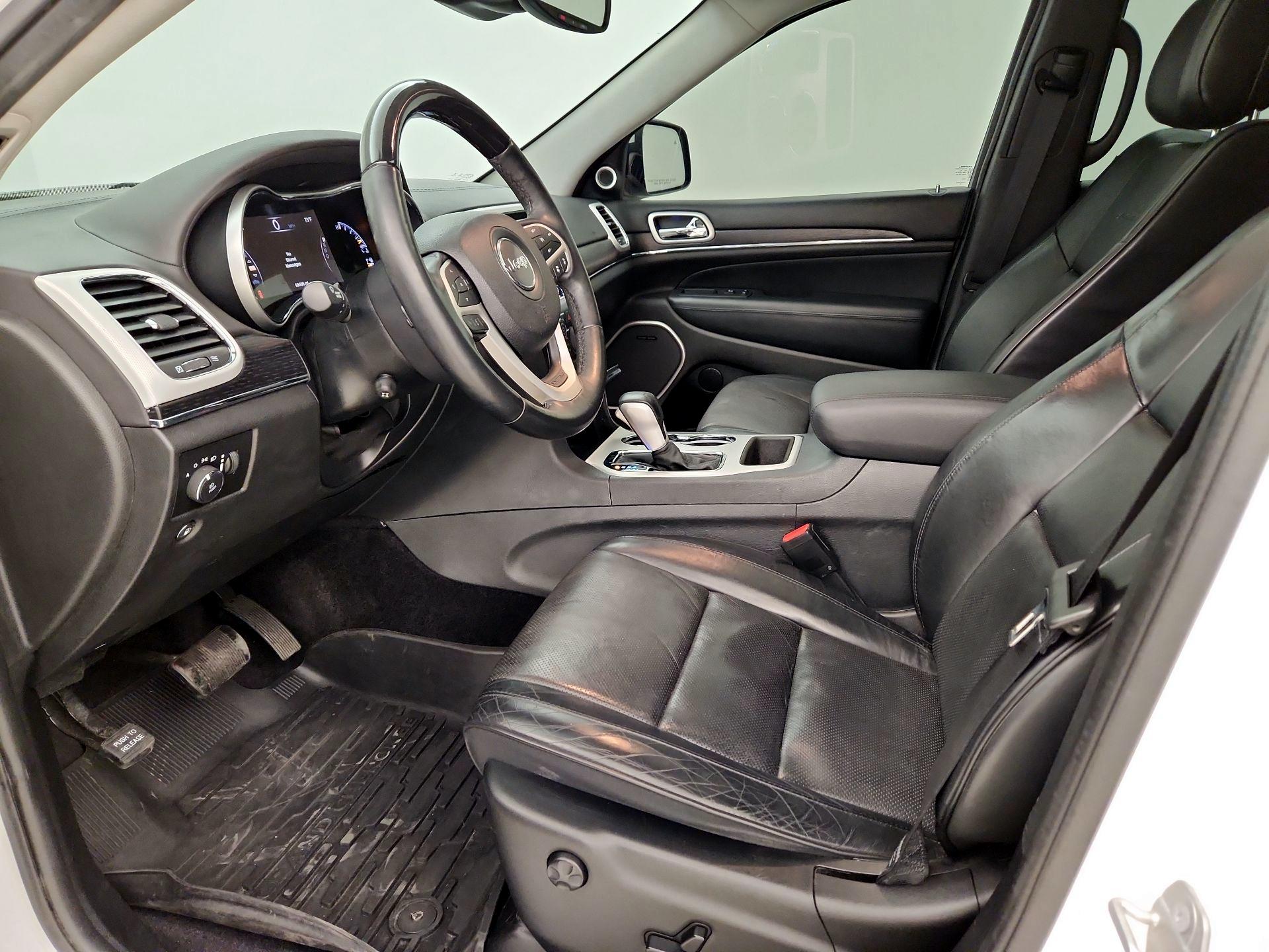 Thumbnail: 2018 Jeep Grand Cherokee - 9