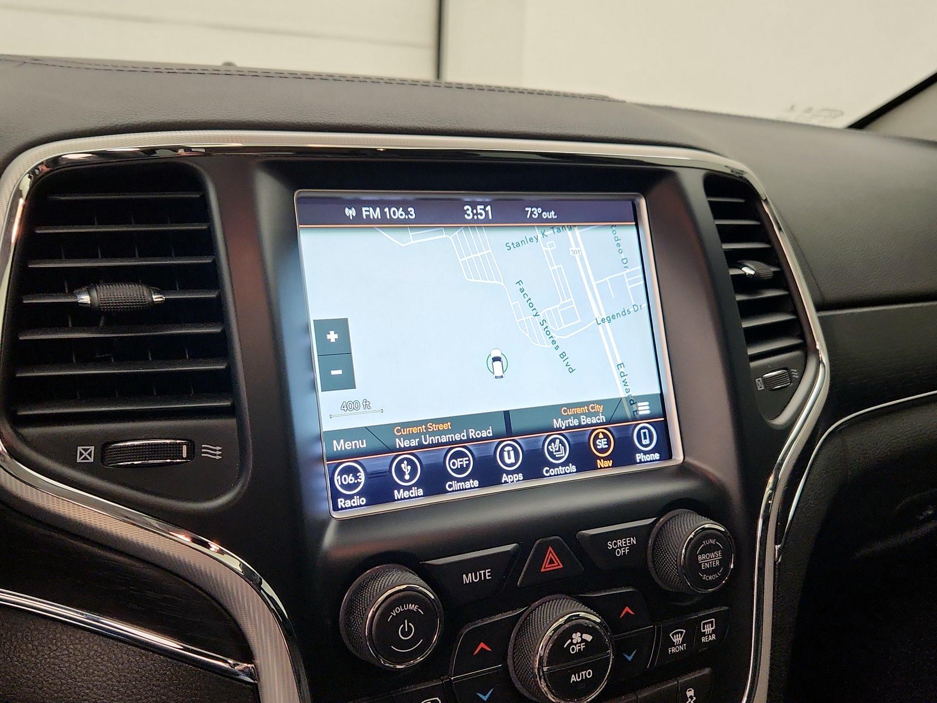 Thumbnail: 2018 Jeep Grand Cherokee - 12