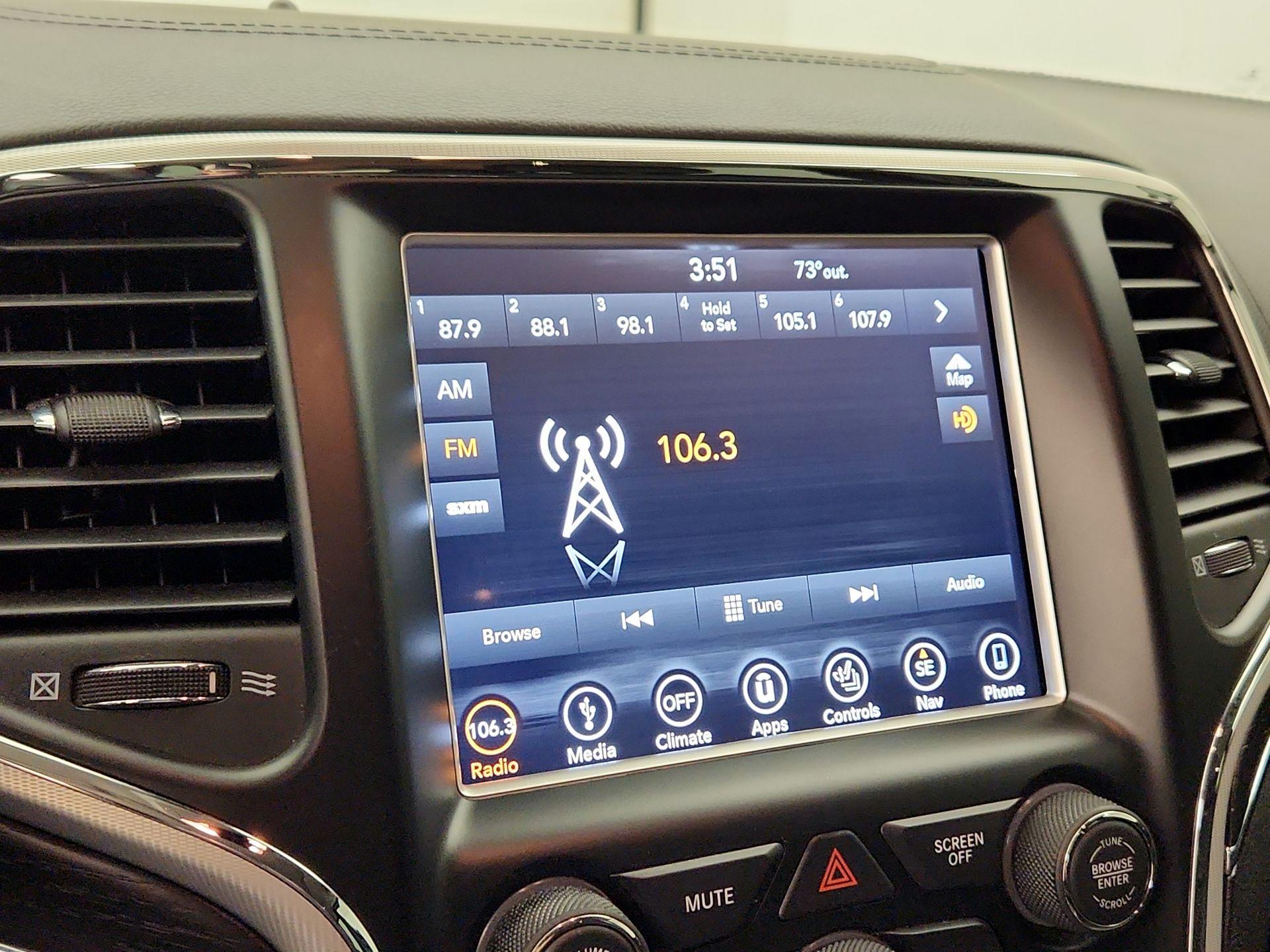 Thumbnail: 2018 Jeep Grand Cherokee - 14