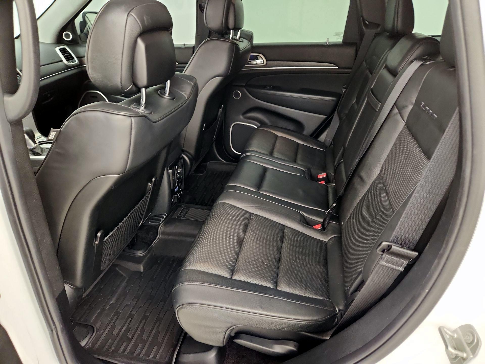 Thumbnail: 2018 Jeep Grand Cherokee - 19