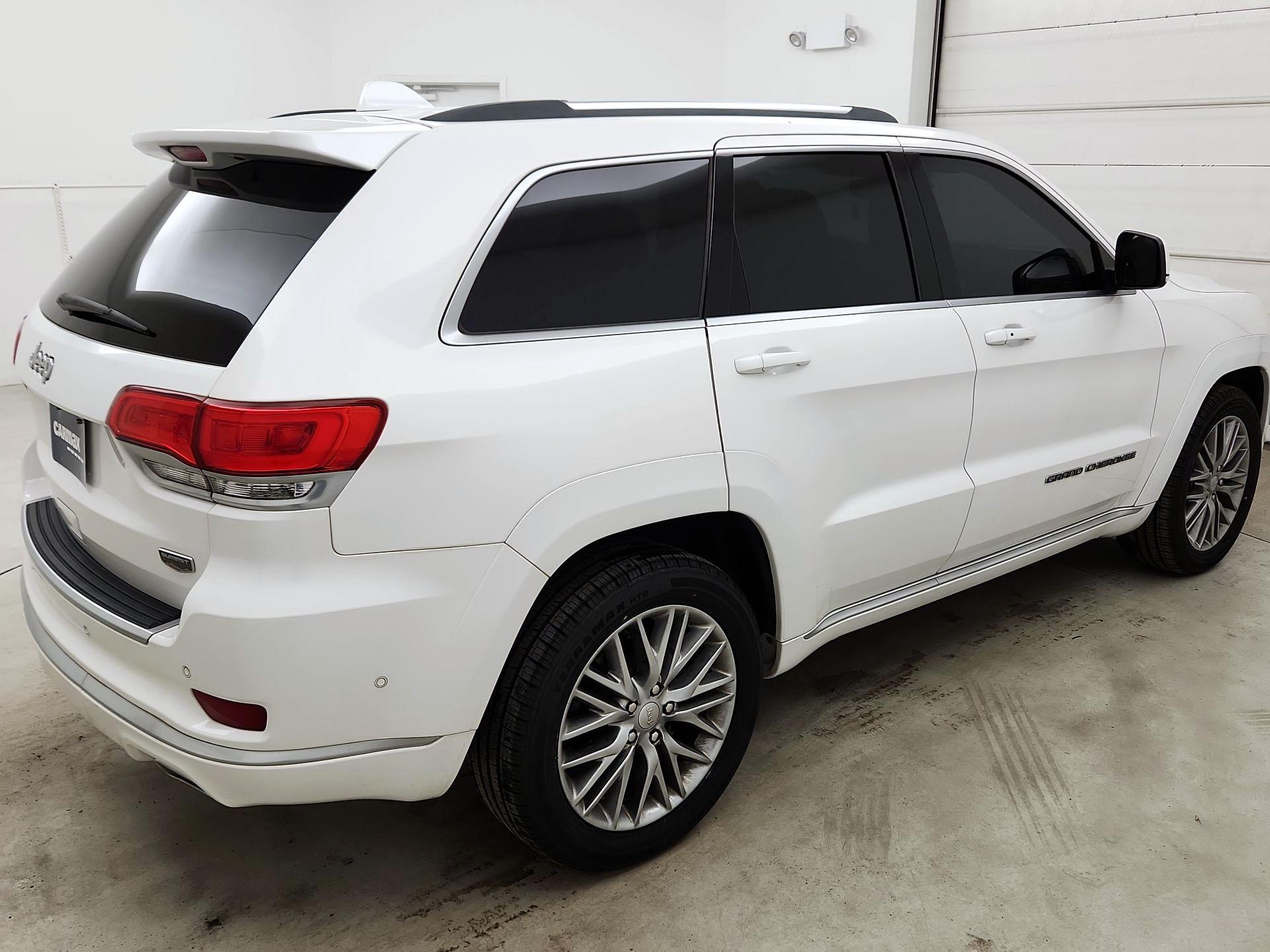 Thumbnail: 2018 Jeep Grand Cherokee - 5