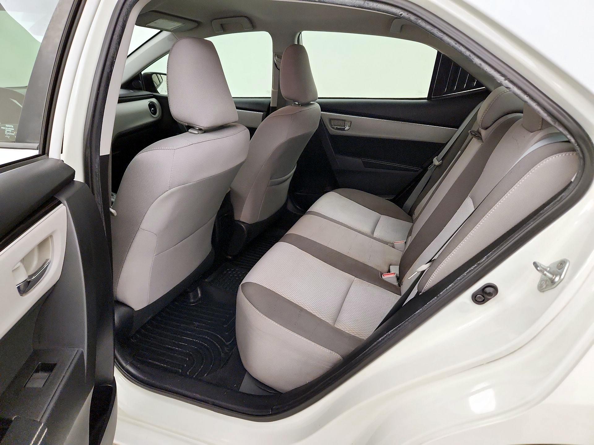 Thumbnail: 2017 Toyota Corolla - 19