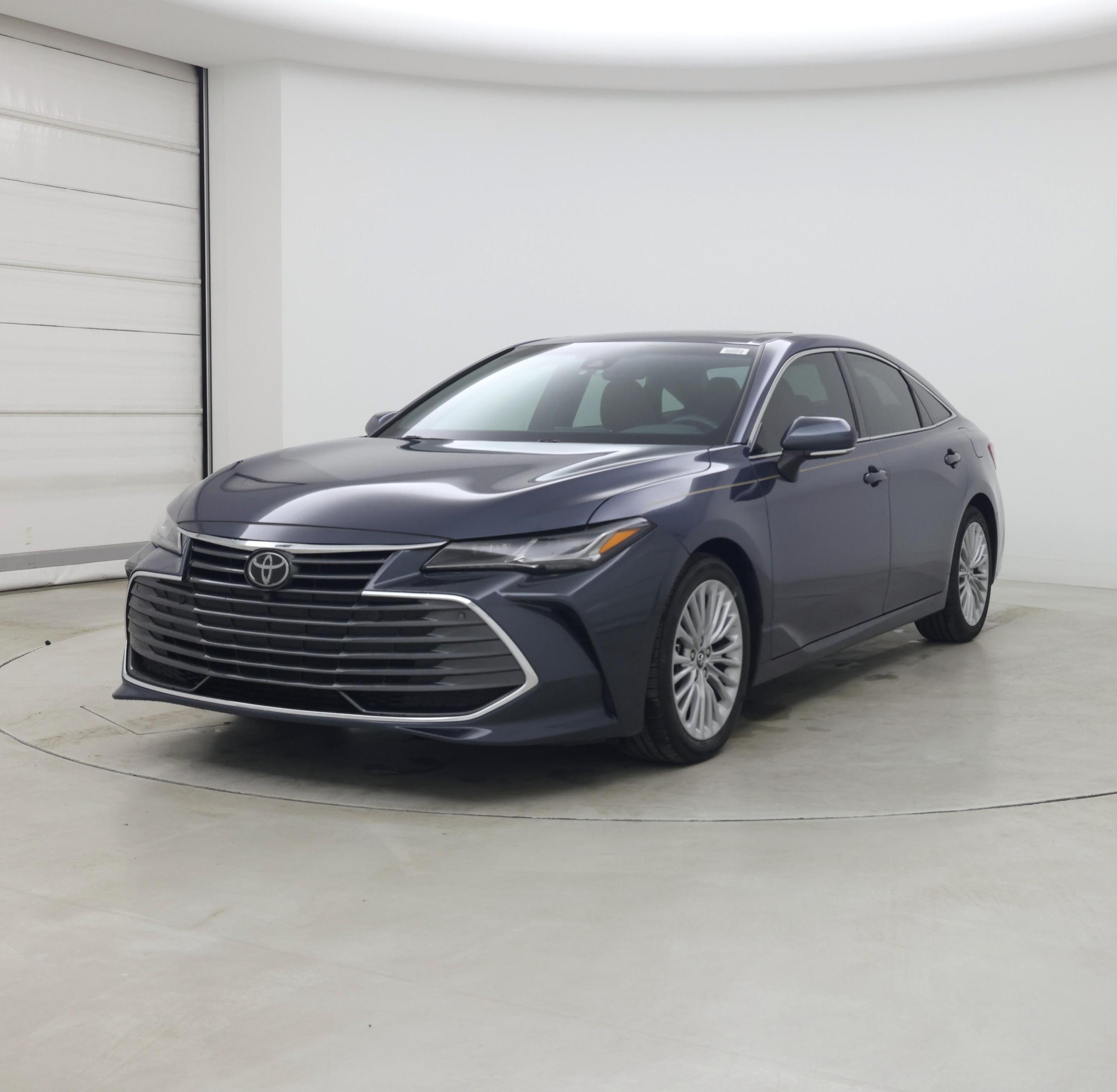 Thumbnail: 2019 Toyota Avalon - 4
