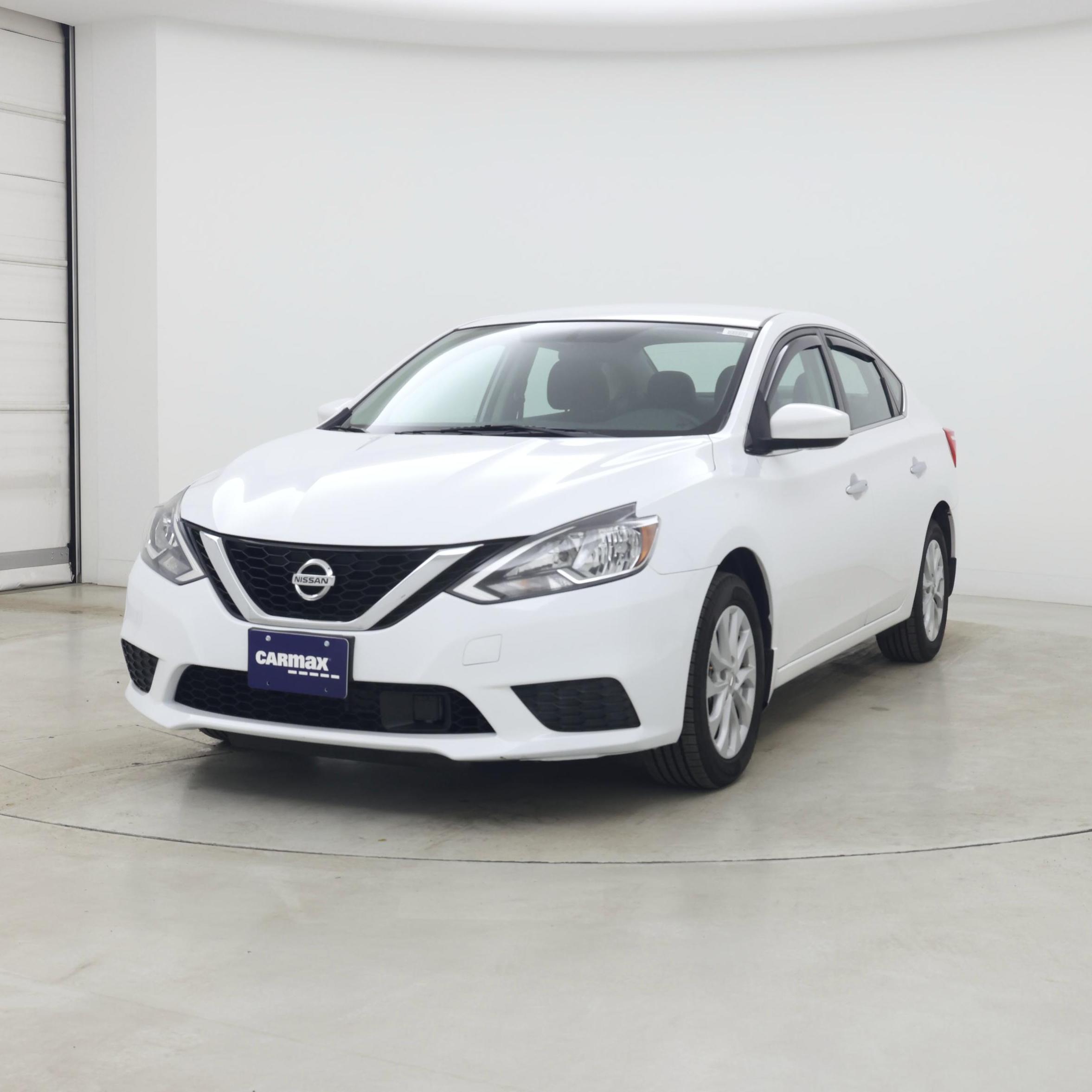 Thumbnail: 2019 Nissan Sentra - 4