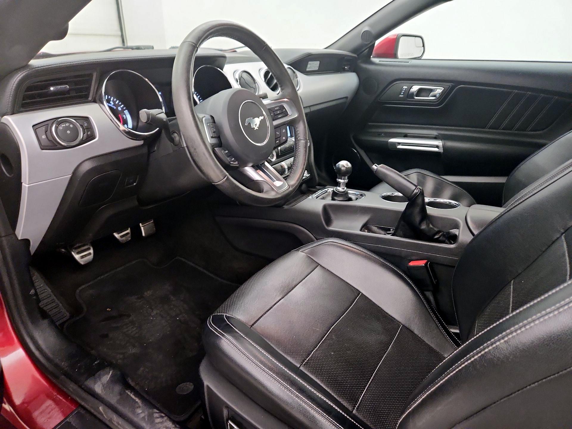 Thumbnail: 2016 Ford Mustang - 11