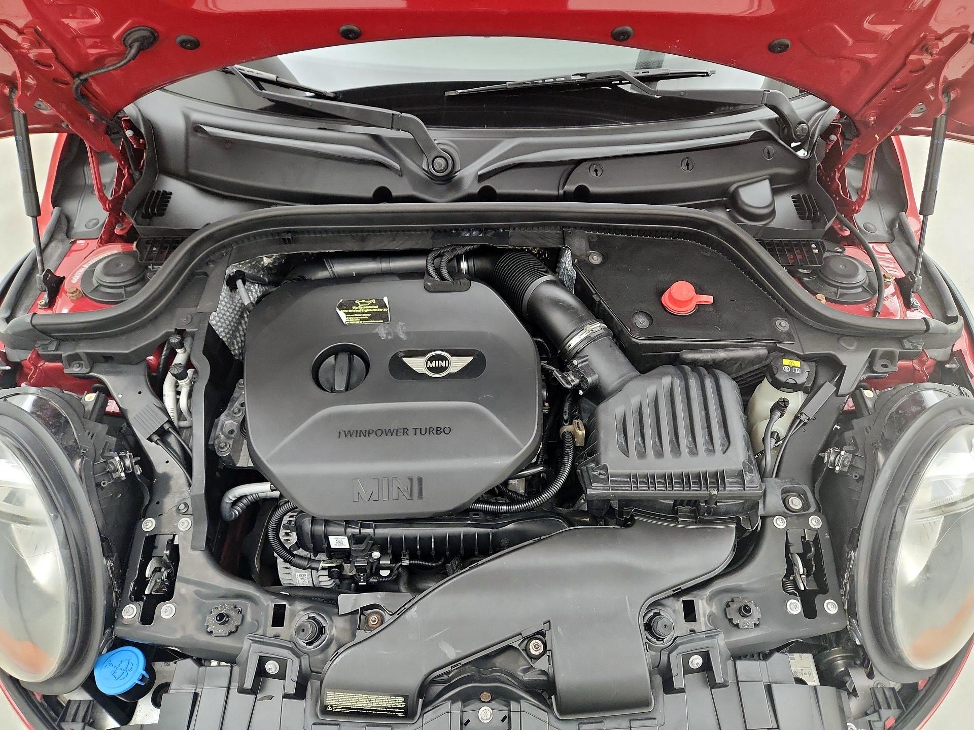 Thumbnail: 2015 MINI Cooper Hardtop - 20