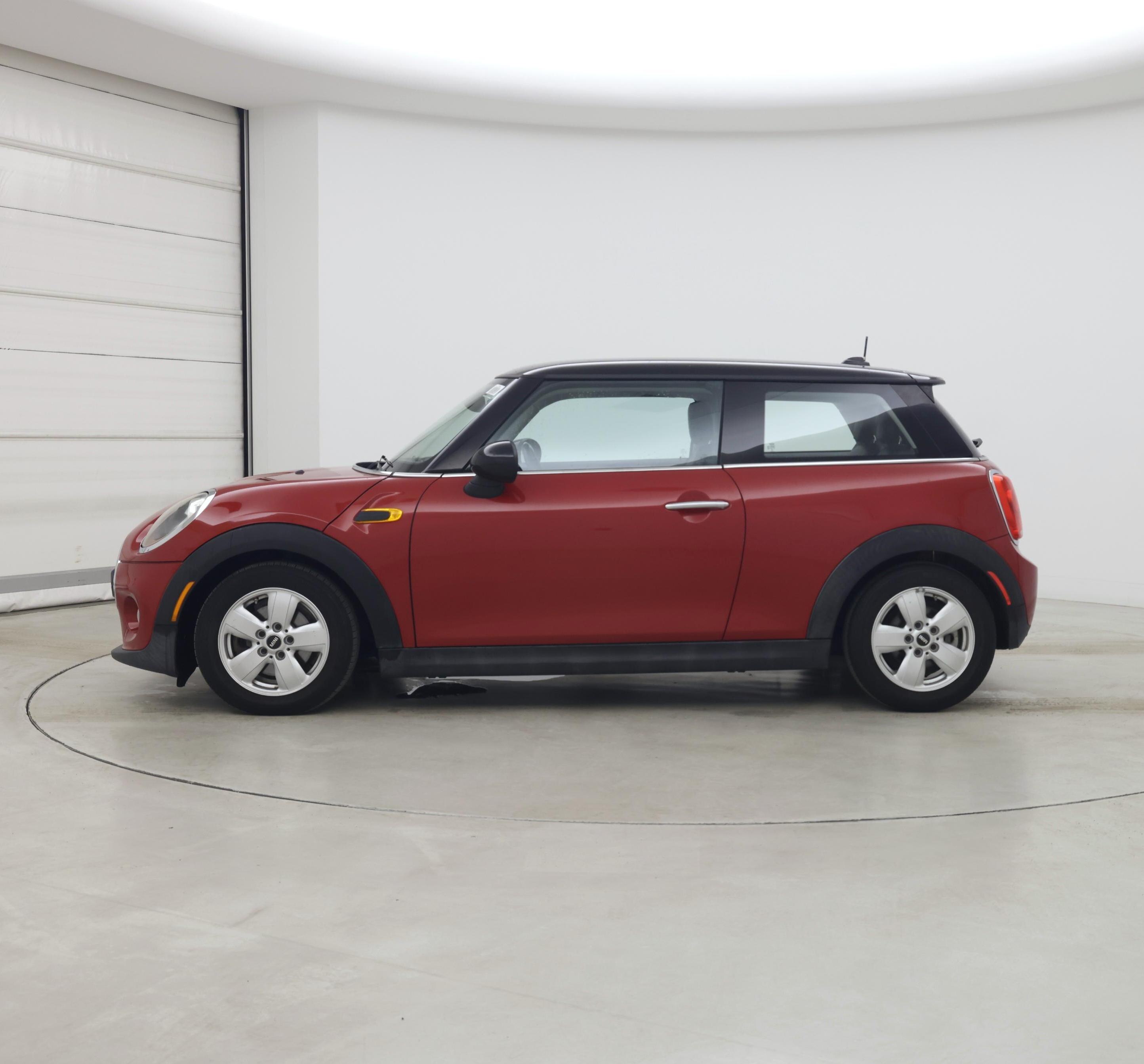Thumbnail: 2015 MINI Cooper Hardtop - 3
