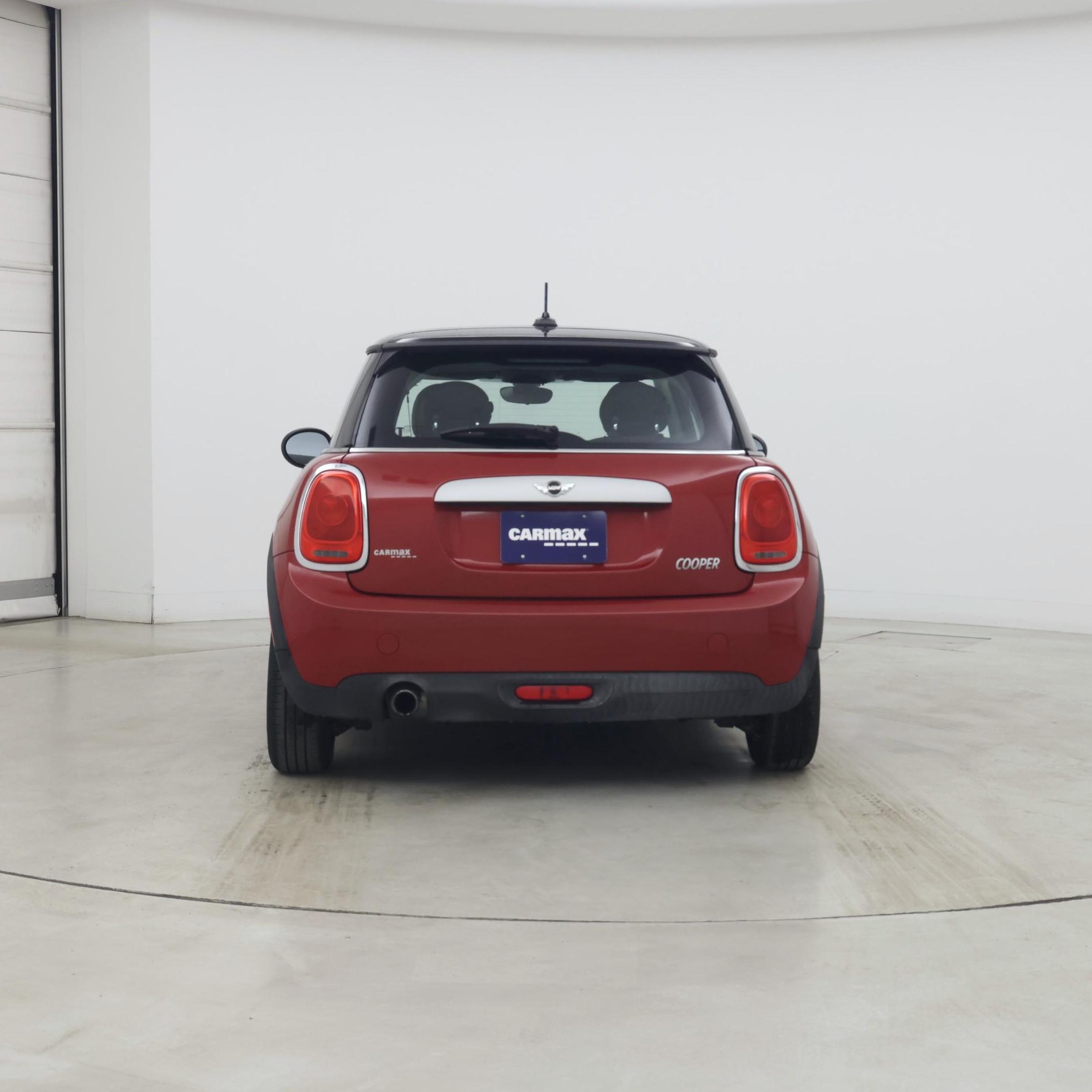 Thumbnail: 2015 MINI Cooper Hardtop - 6