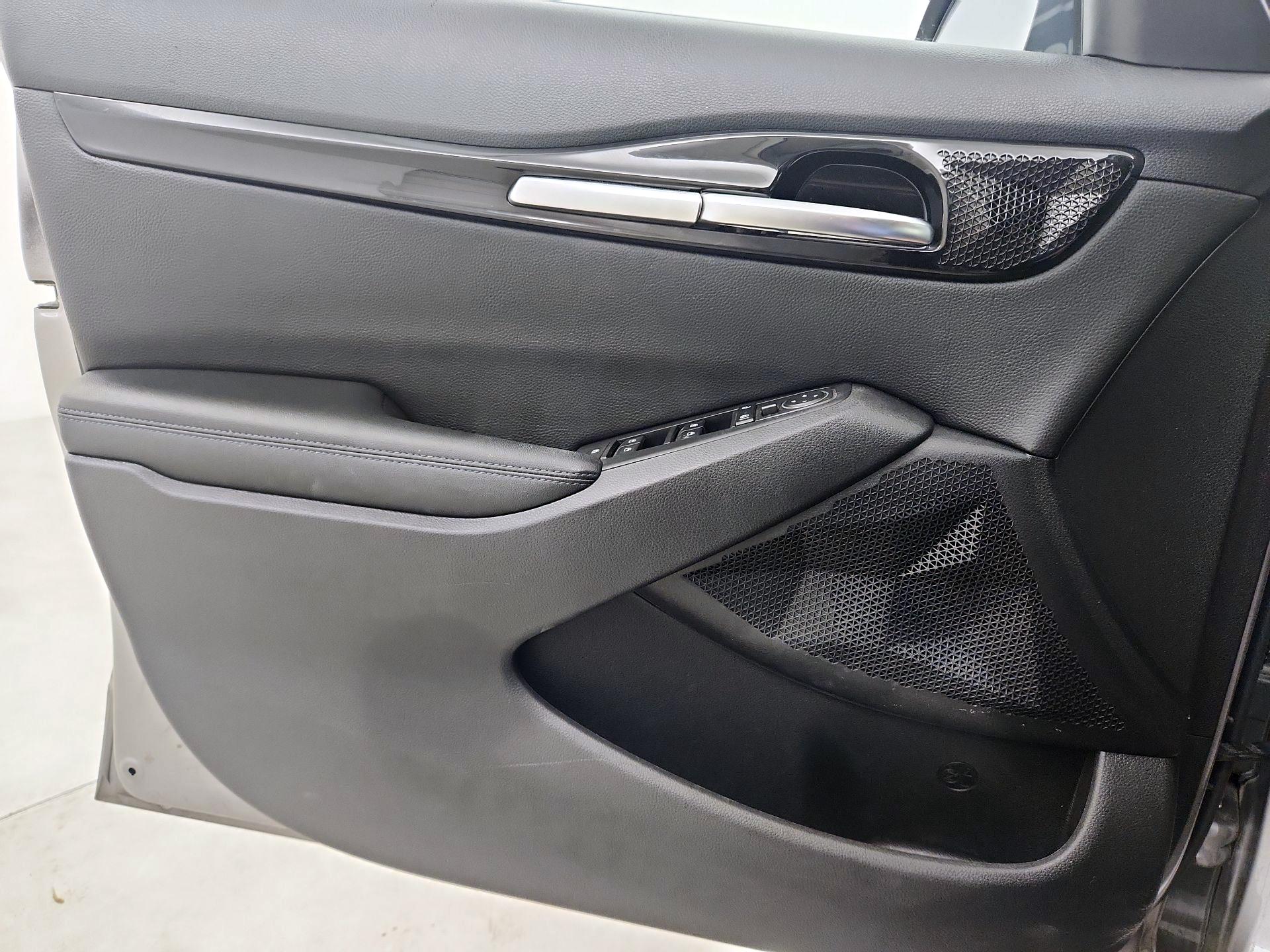 Thumbnail: 2021 Kia Seltos - 12