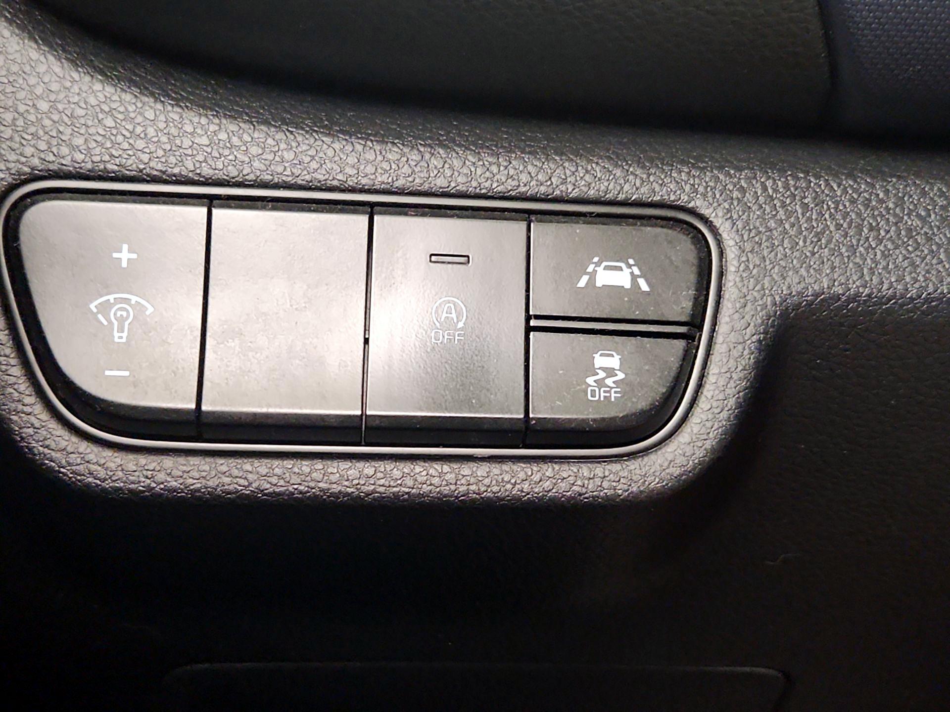 Thumbnail: 2021 Kia Seltos - 13