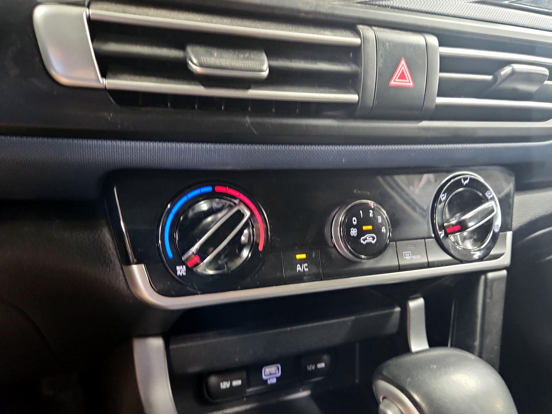 Thumbnail: 2021 Kia Seltos - 16