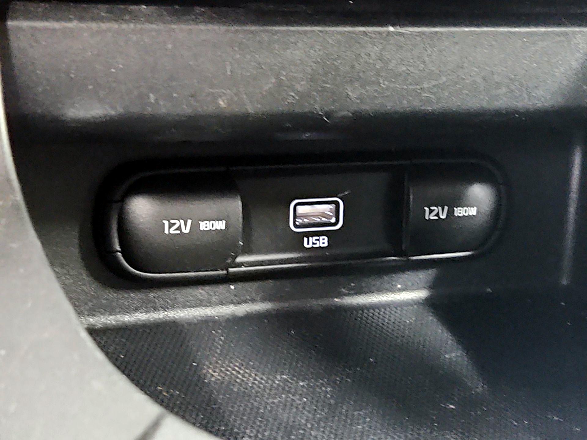 Thumbnail: 2021 Kia Seltos - 18