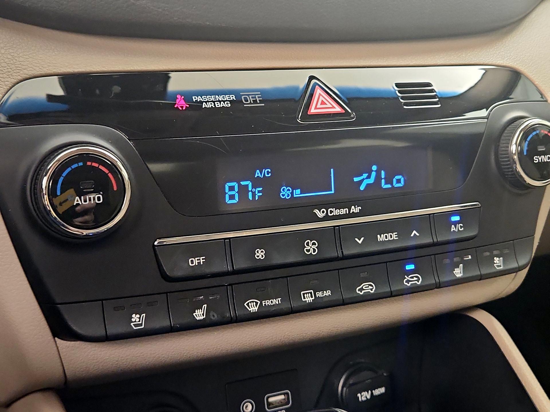 Thumbnail: 2016 Hyundai Tucson - 17