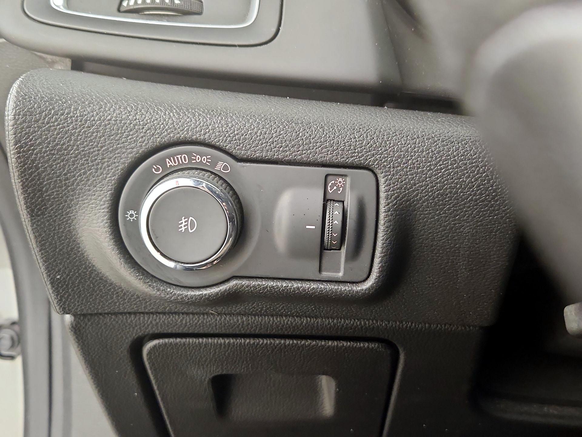 Thumbnail: 2019 Buick Cascada - 13