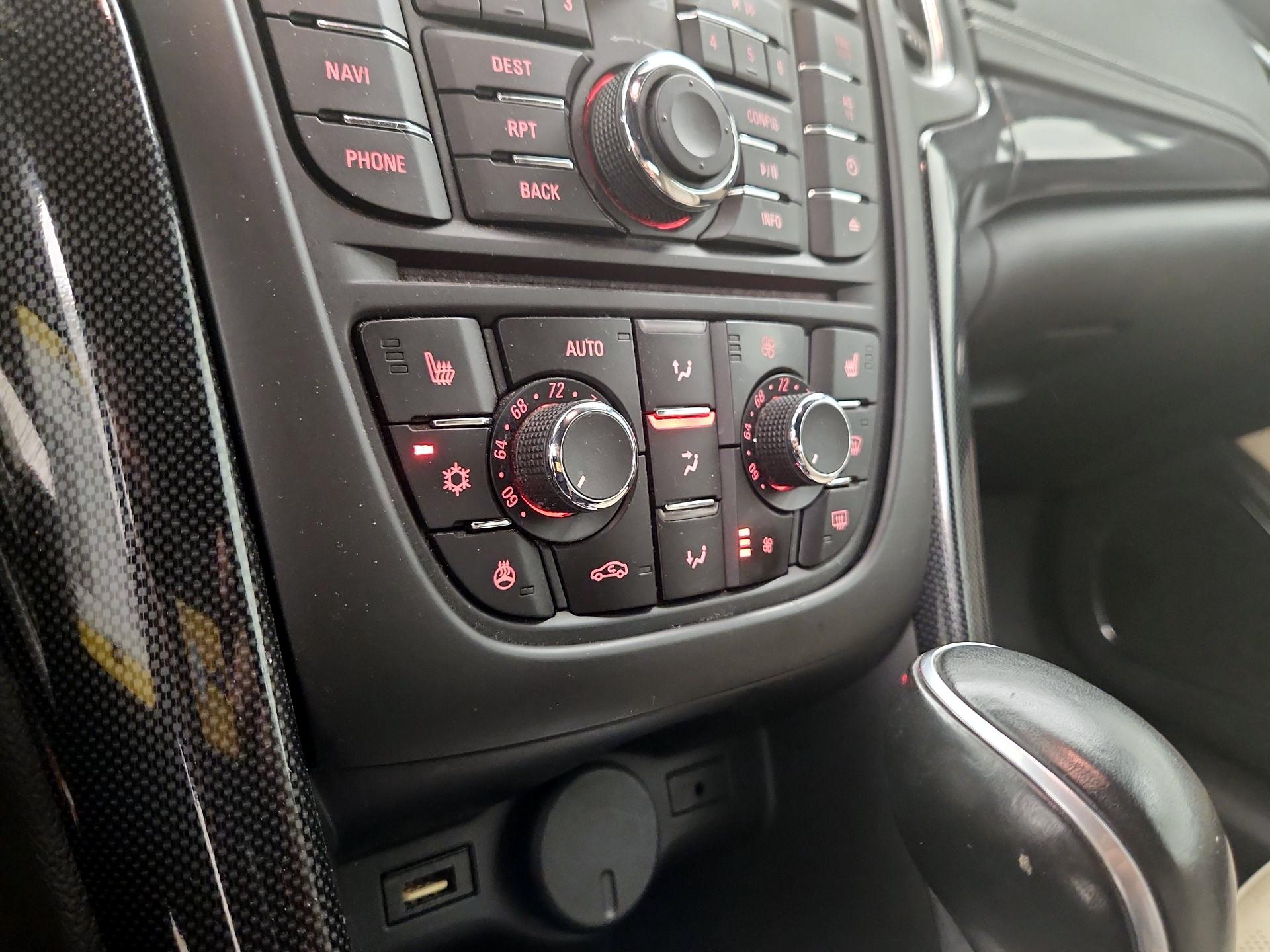 Thumbnail: 2019 Buick Cascada - 17