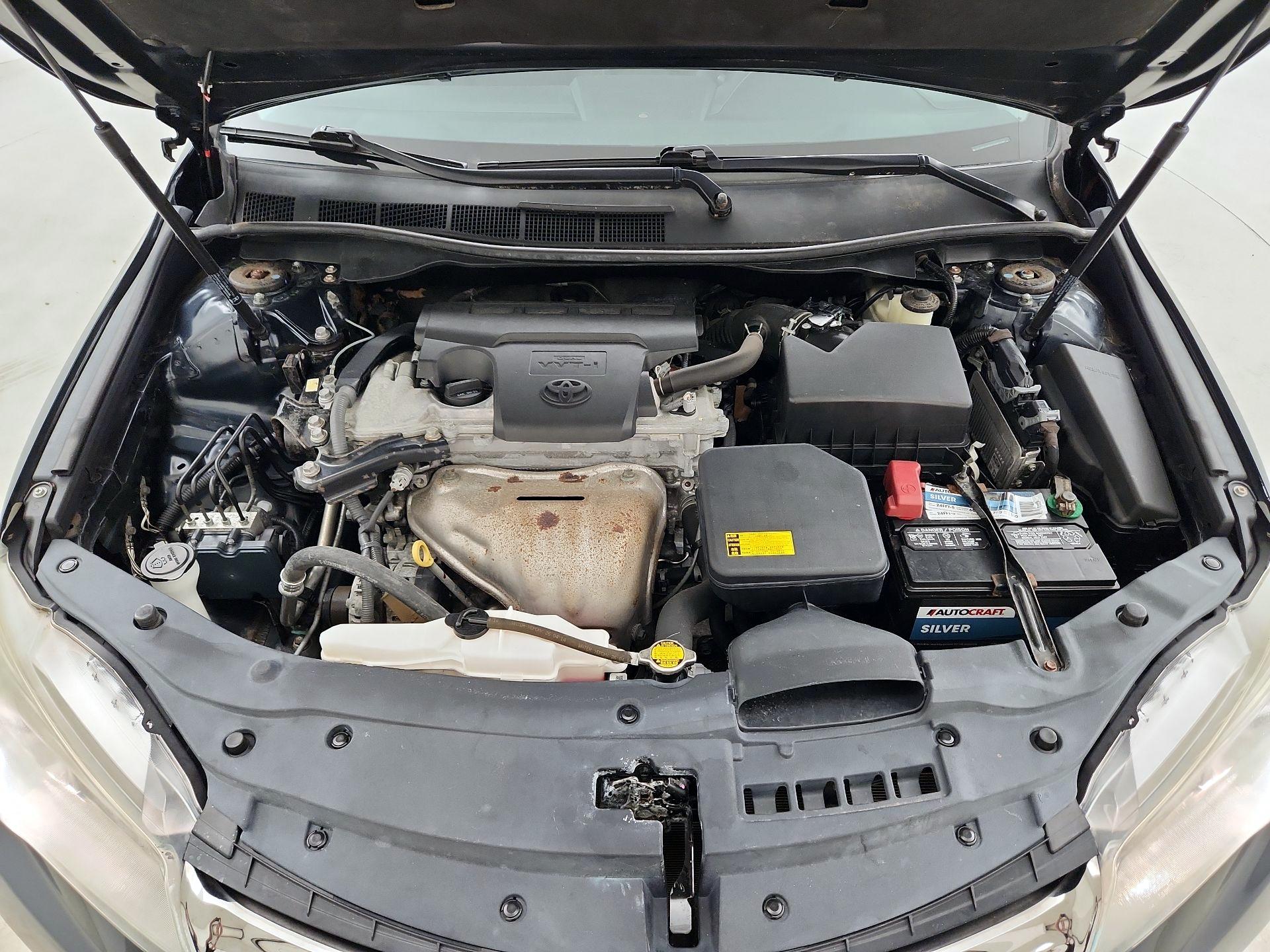 Thumbnail: 2015 Toyota Camry - 19