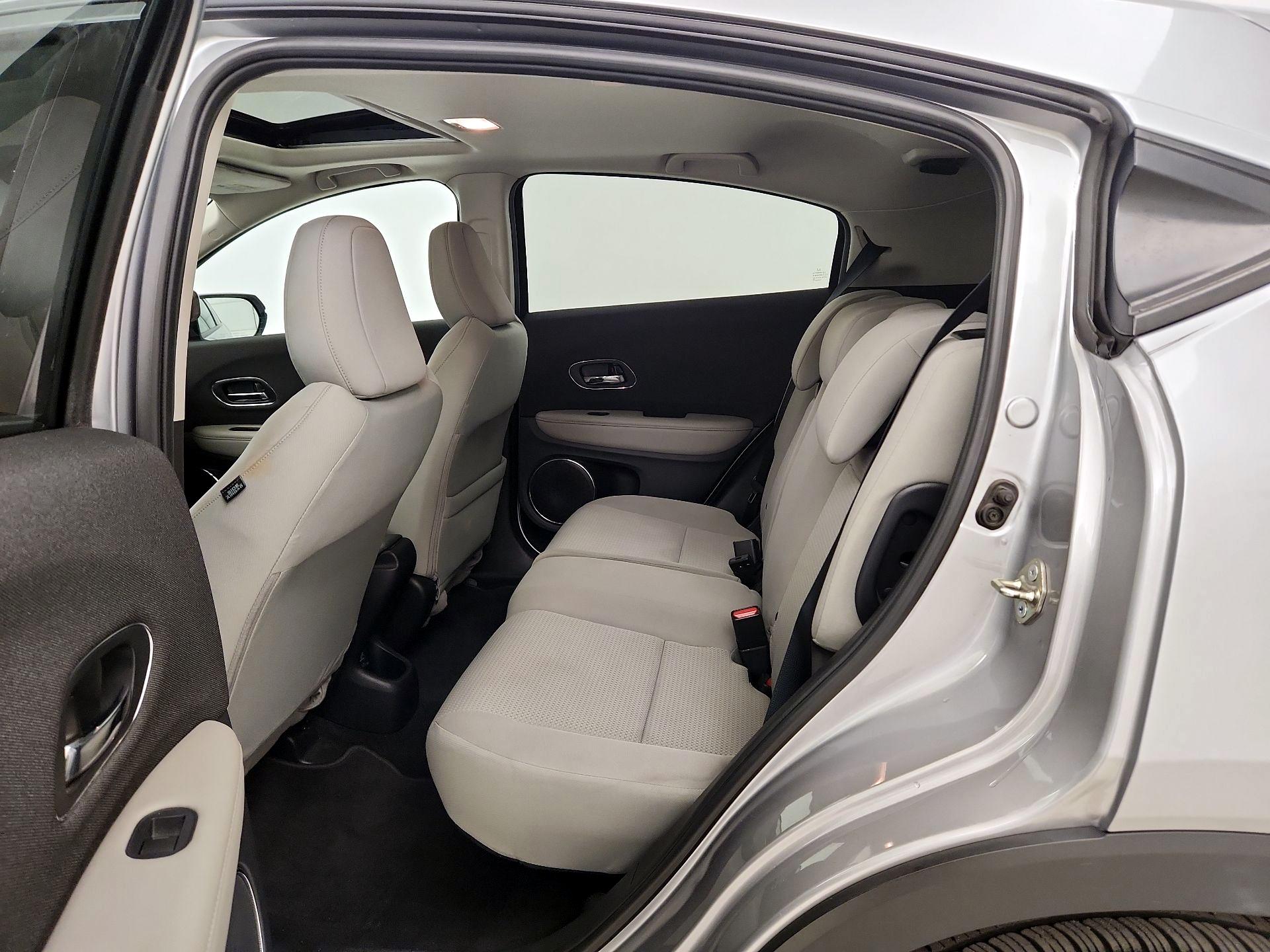 Thumbnail: 2021 Honda HR-V - 20