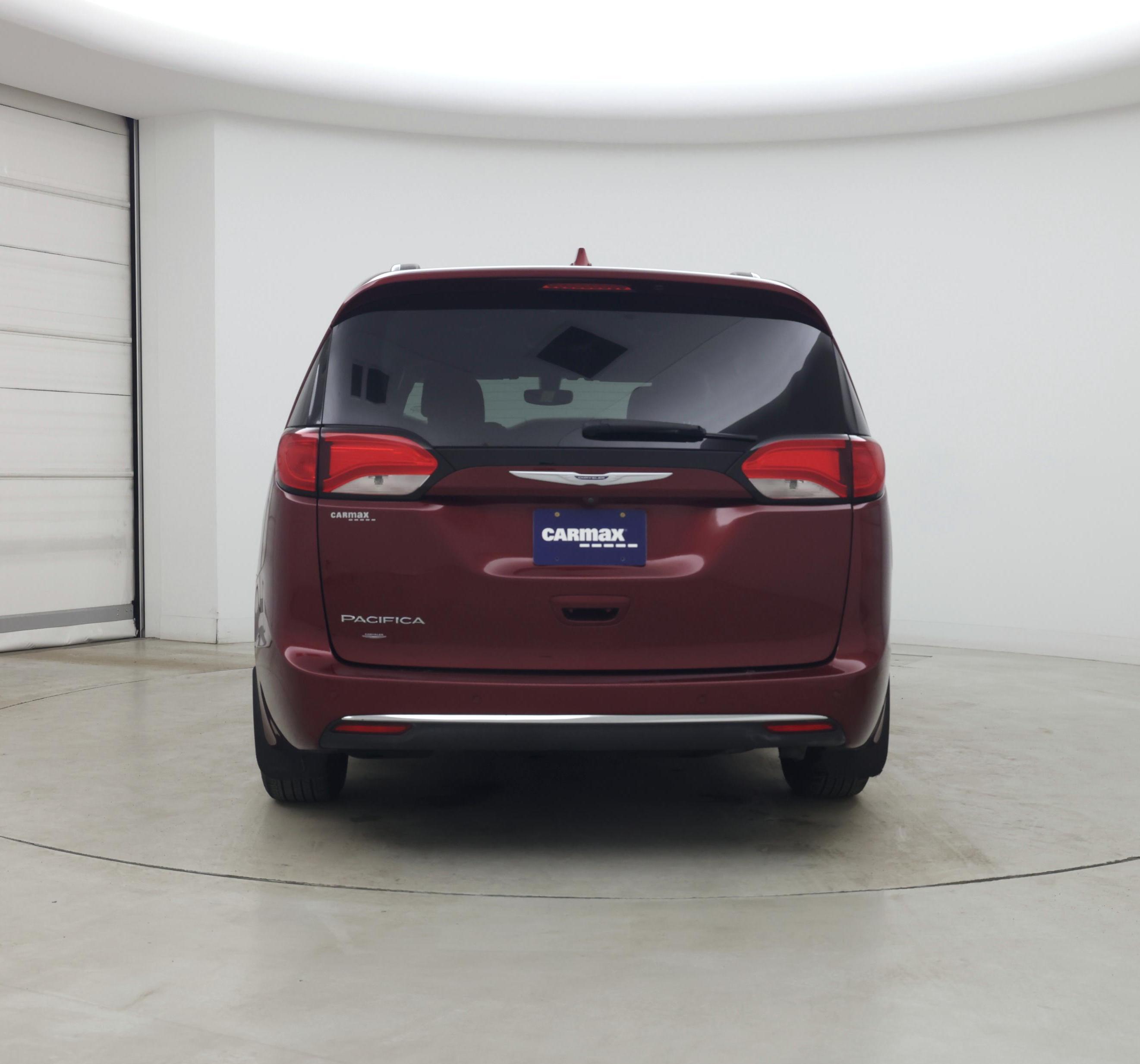 Thumbnail: 2020 Chrysler Pacifica - 6