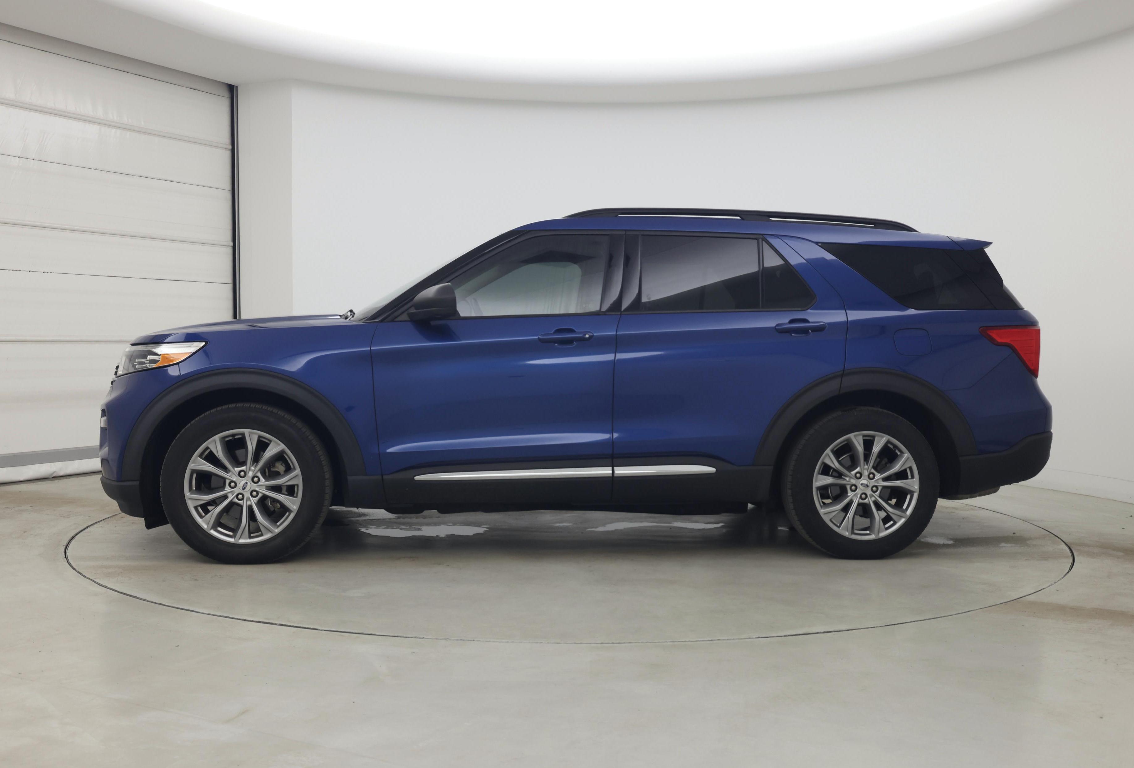 Thumbnail: 2020 Ford Explorer - 3
