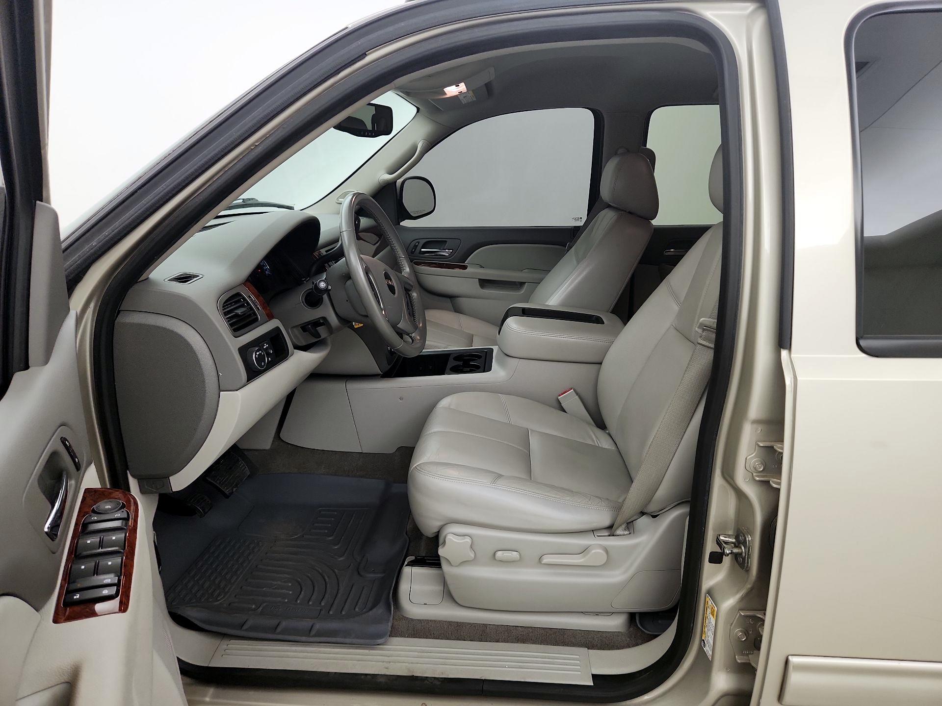 Thumbnail: 2014 GMC Yukon - 11