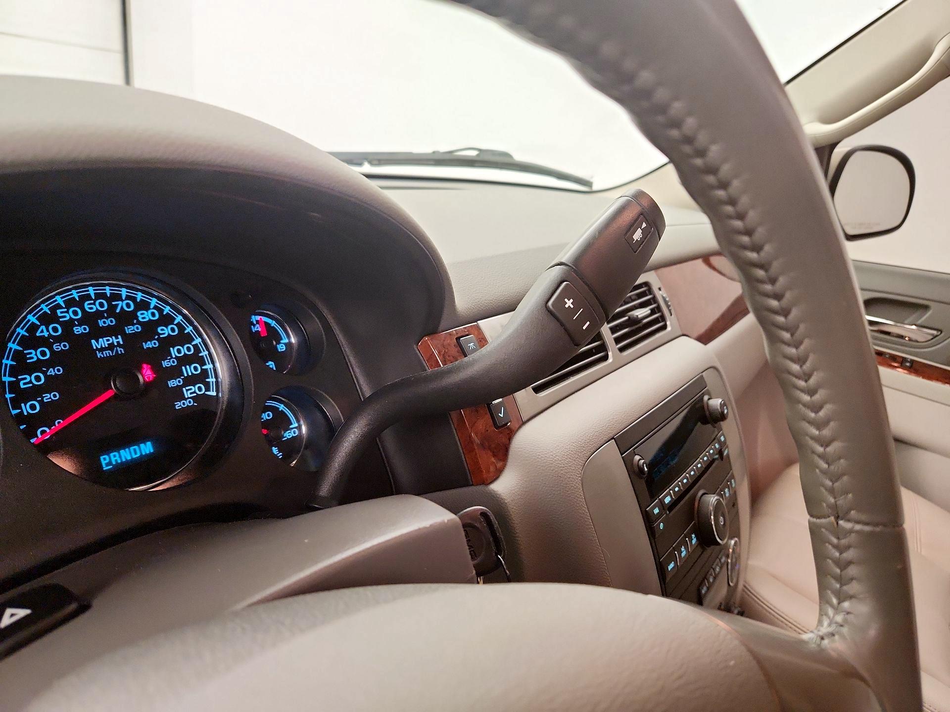 Thumbnail: 2014 GMC Yukon - 17