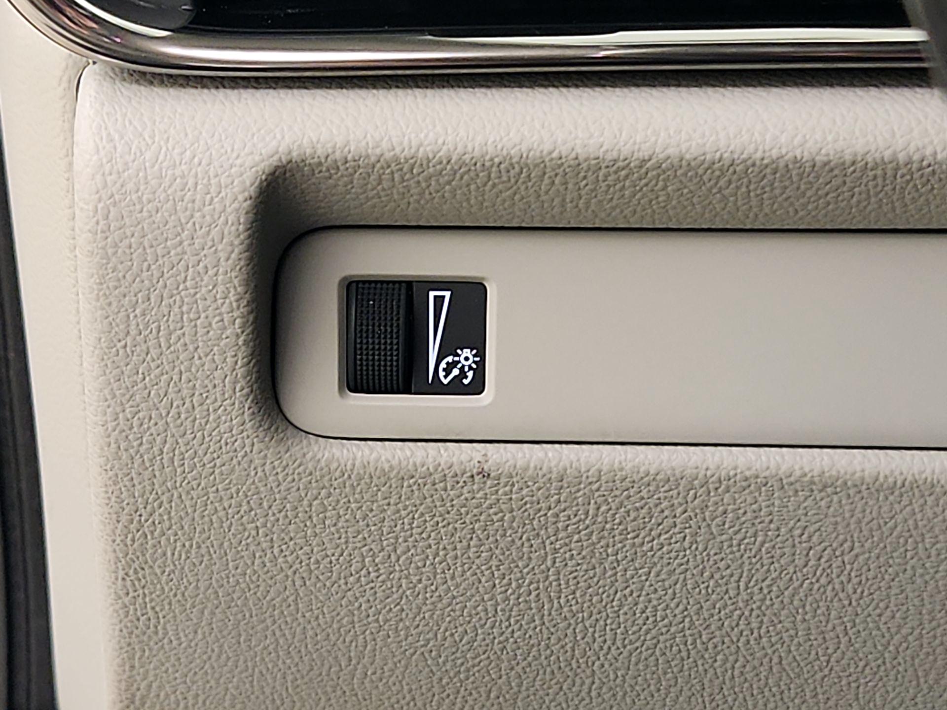 Thumbnail: 2017 Cadillac ATS - 13