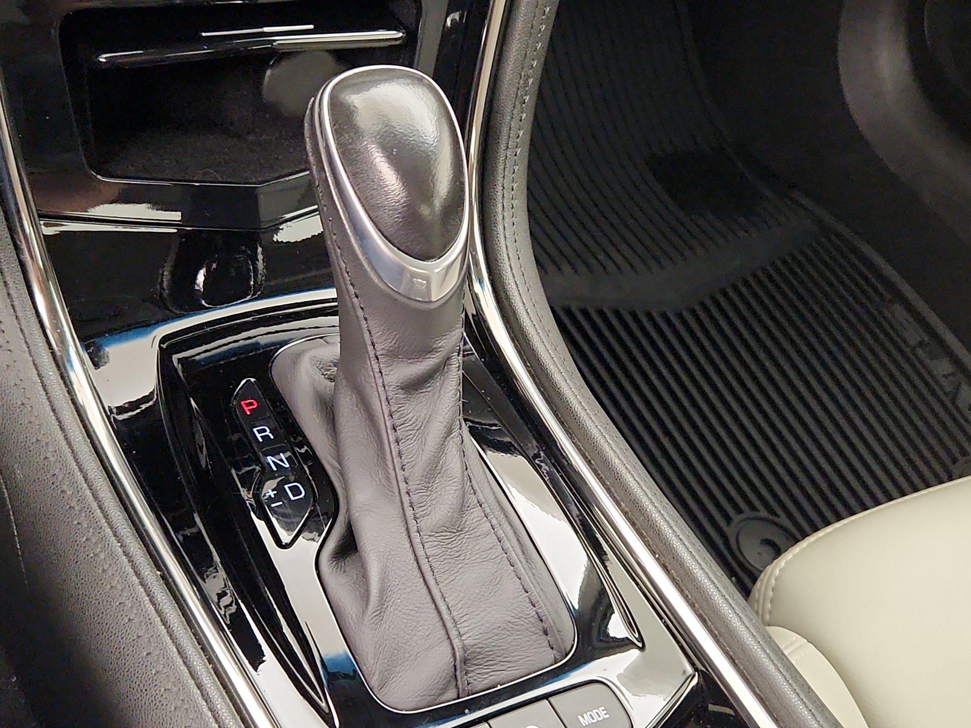 Thumbnail: 2017 Cadillac ATS - 17