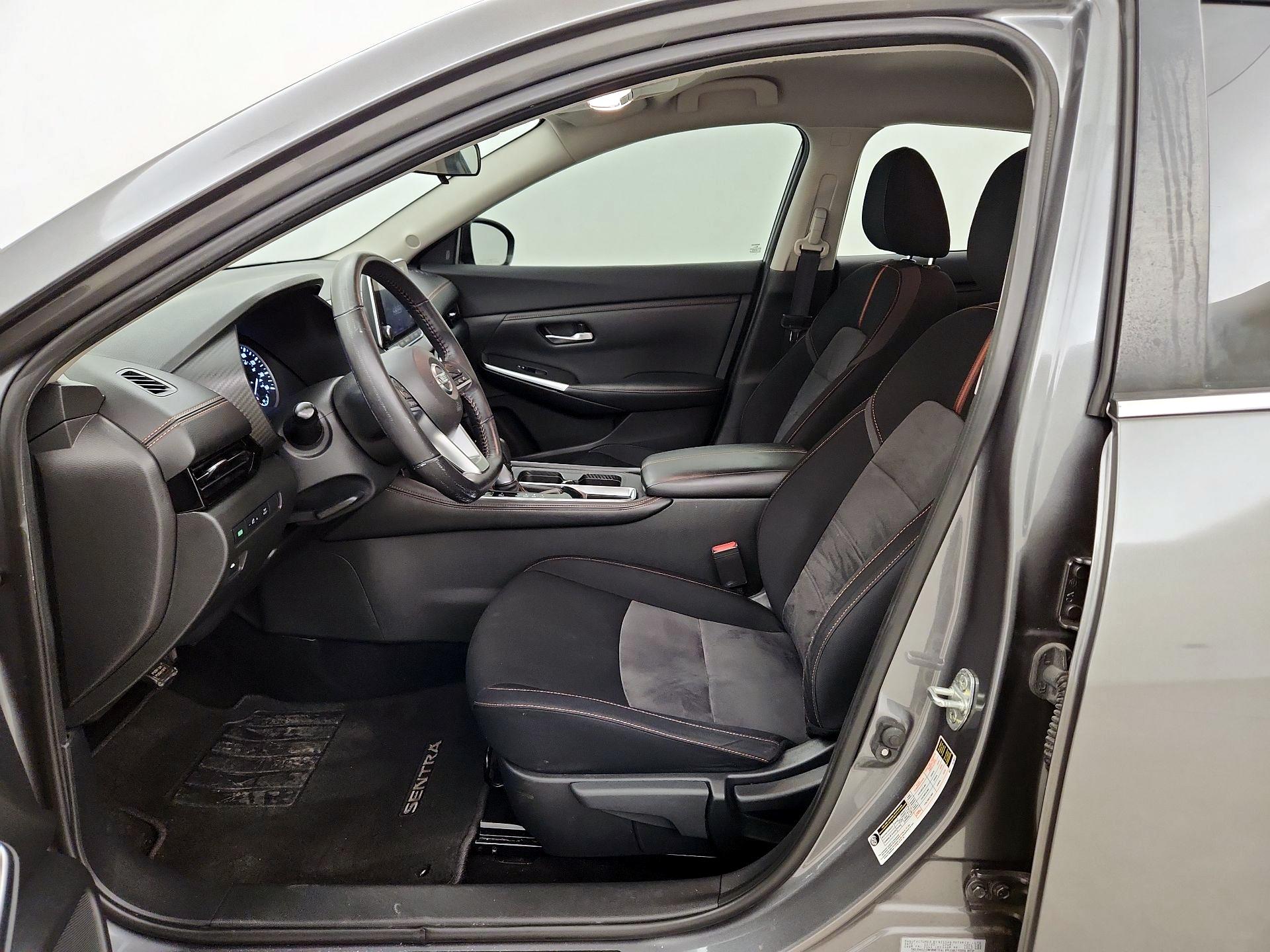 Thumbnail: 2021 Nissan Sentra - 11