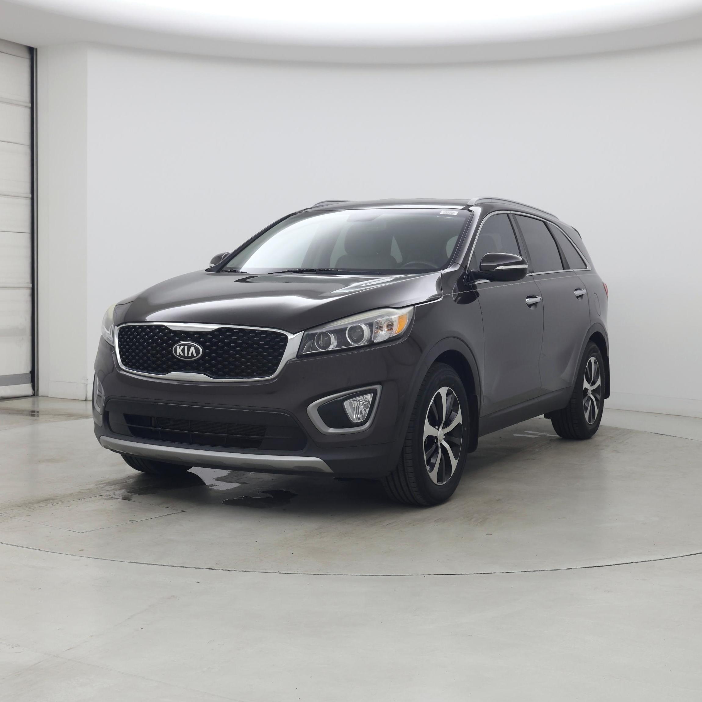 Thumbnail: 2016 Kia Sorento - 4