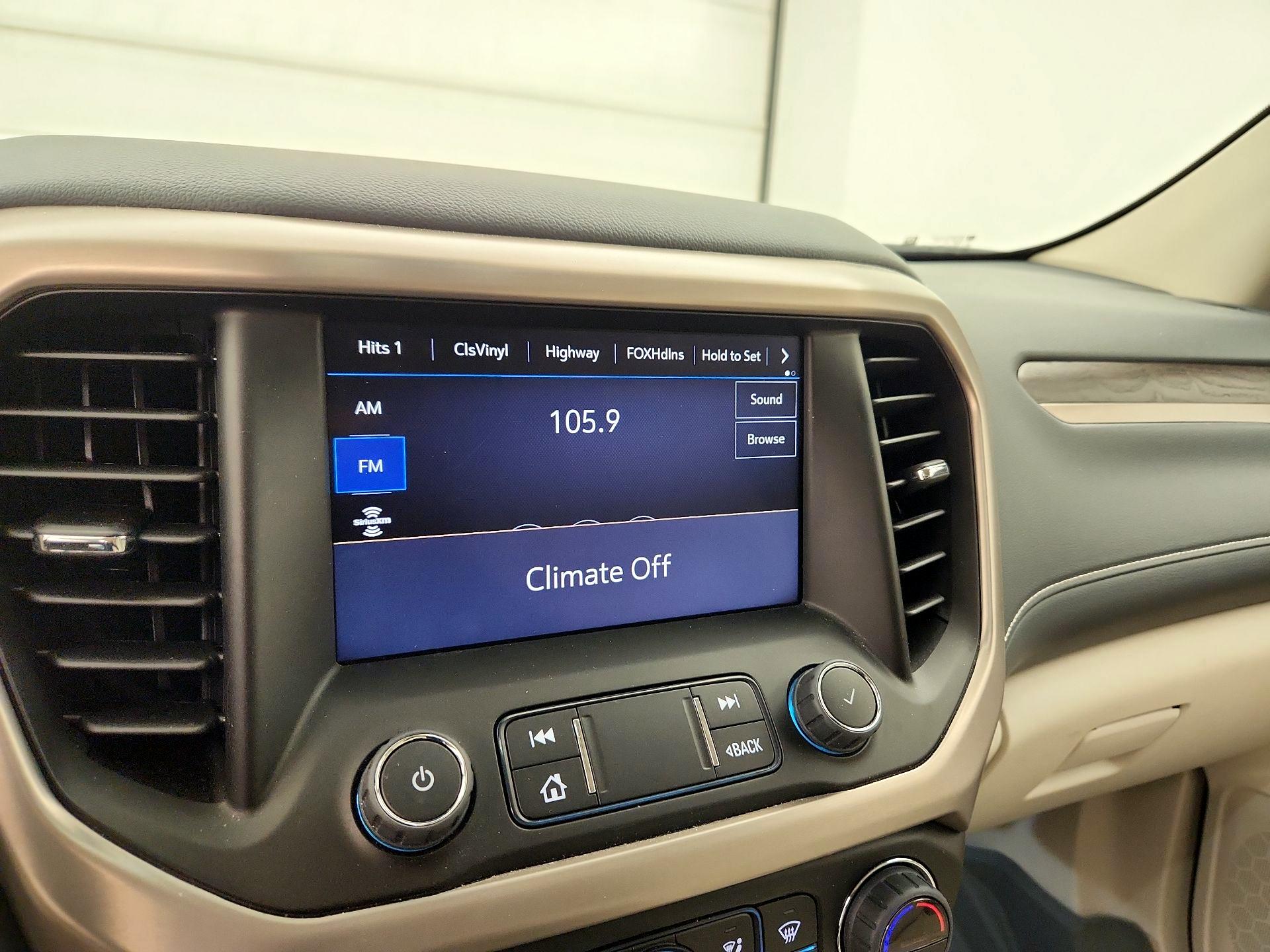 Thumbnail: 2023 GMC Acadia - 16