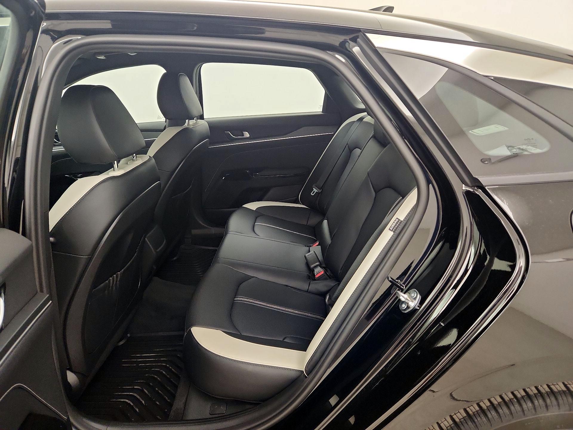 Thumbnail: 2026 Kia K5 - 20