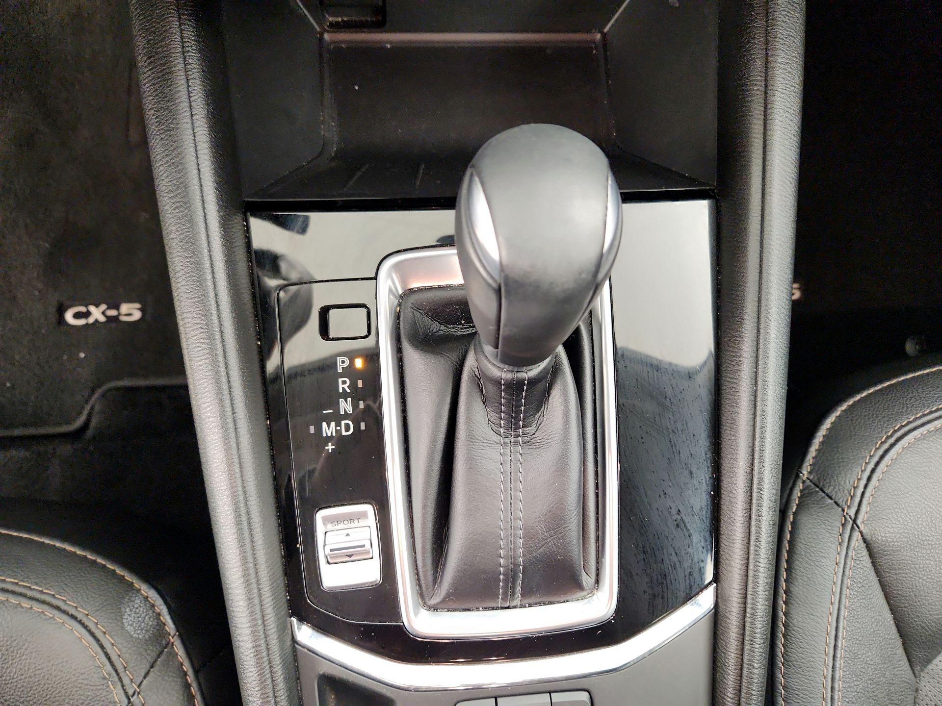 Thumbnail: 2022 Mazda CX-5 - 17