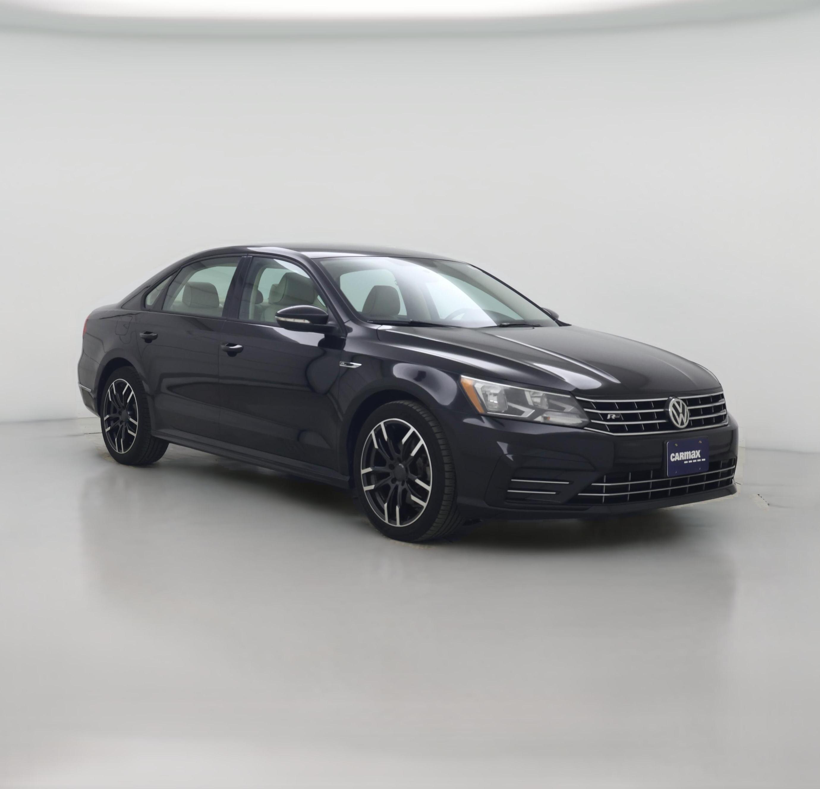 Thumbnail: 2018 Volkswagen Passat - 1