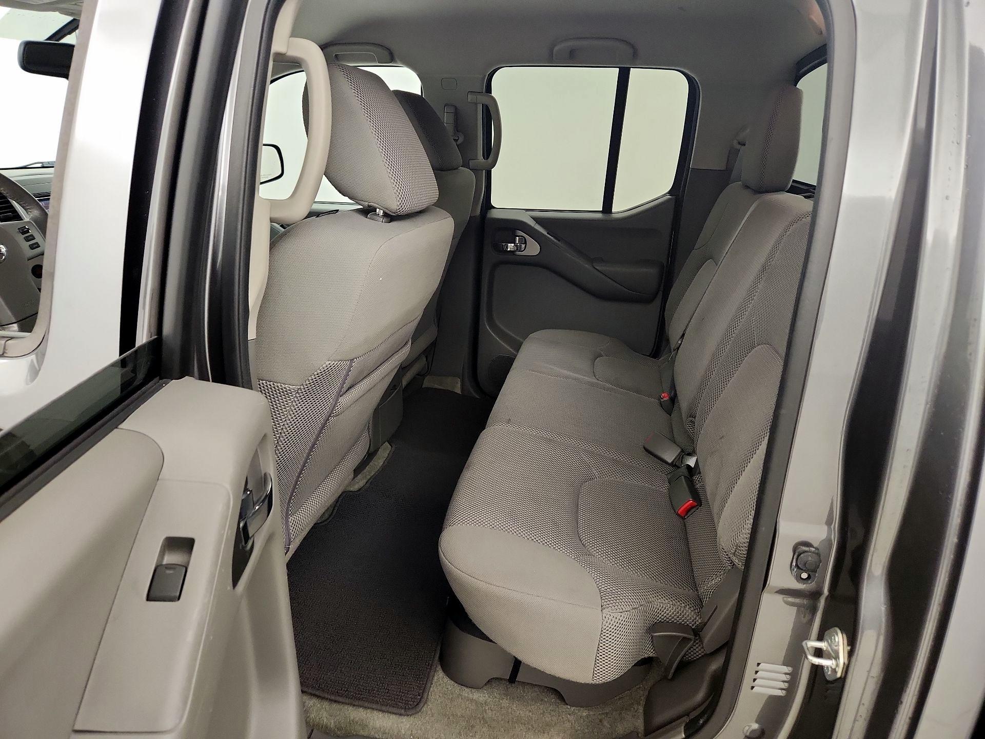 Thumbnail: 2016 Nissan Frontier - 19