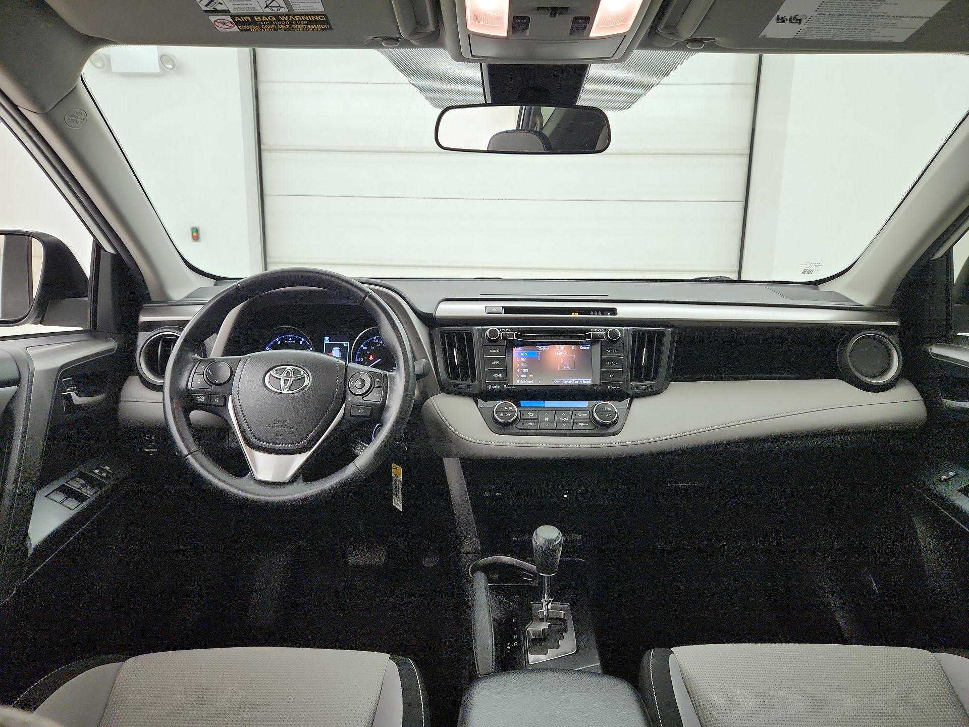 Thumbnail: 2017 Toyota RAV4 - 9