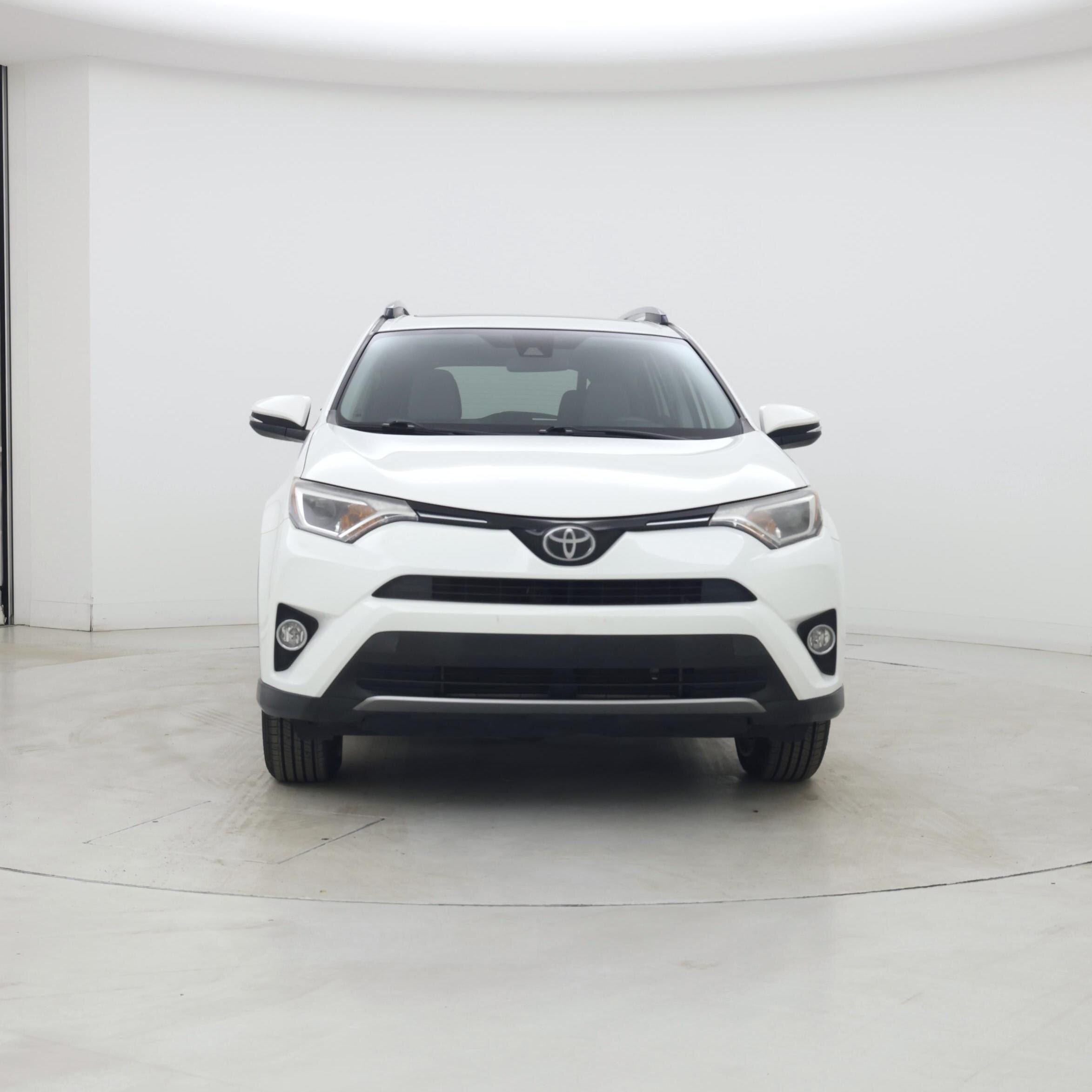Thumbnail: 2017 Toyota RAV4 - 5