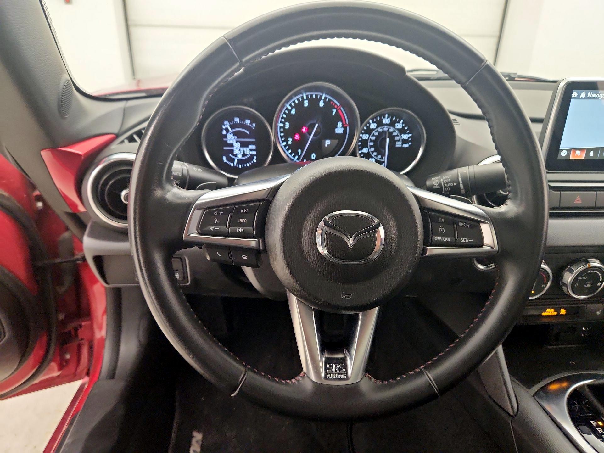 Thumbnail: 2016 Mazda MX-5 Miata - 10