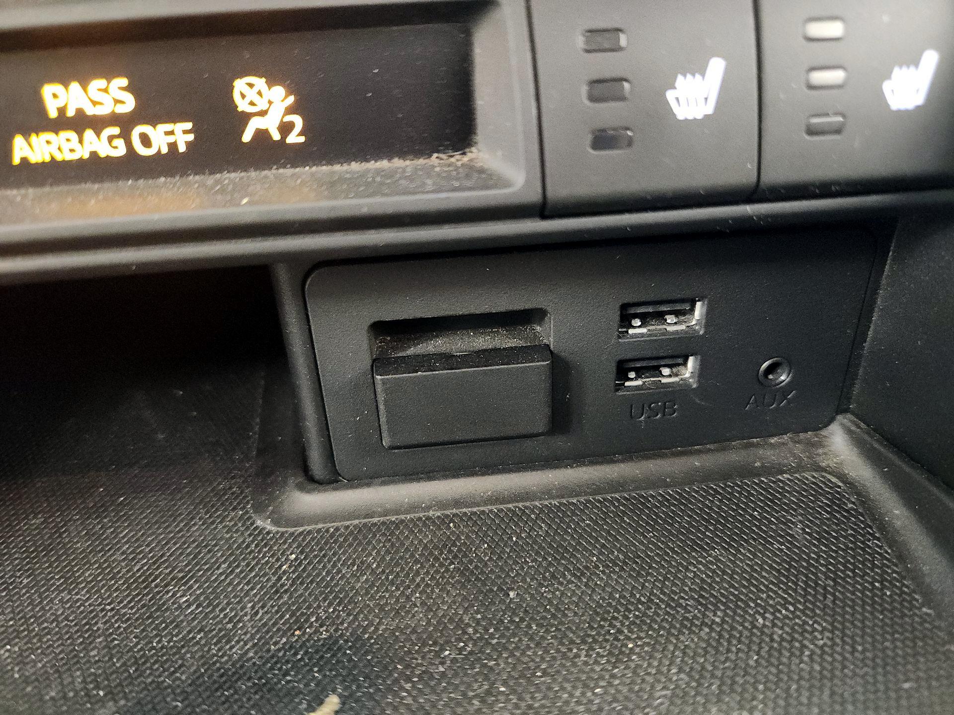 Thumbnail: 2016 Mazda MX-5 Miata - 19