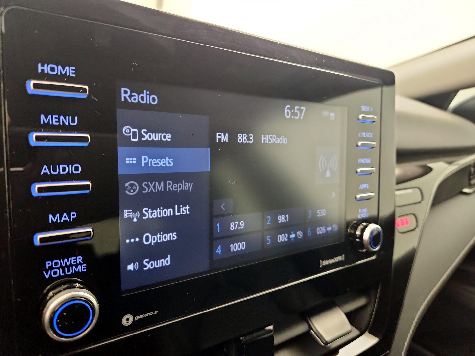 Thumbnail: 2023 Toyota Camry - 15