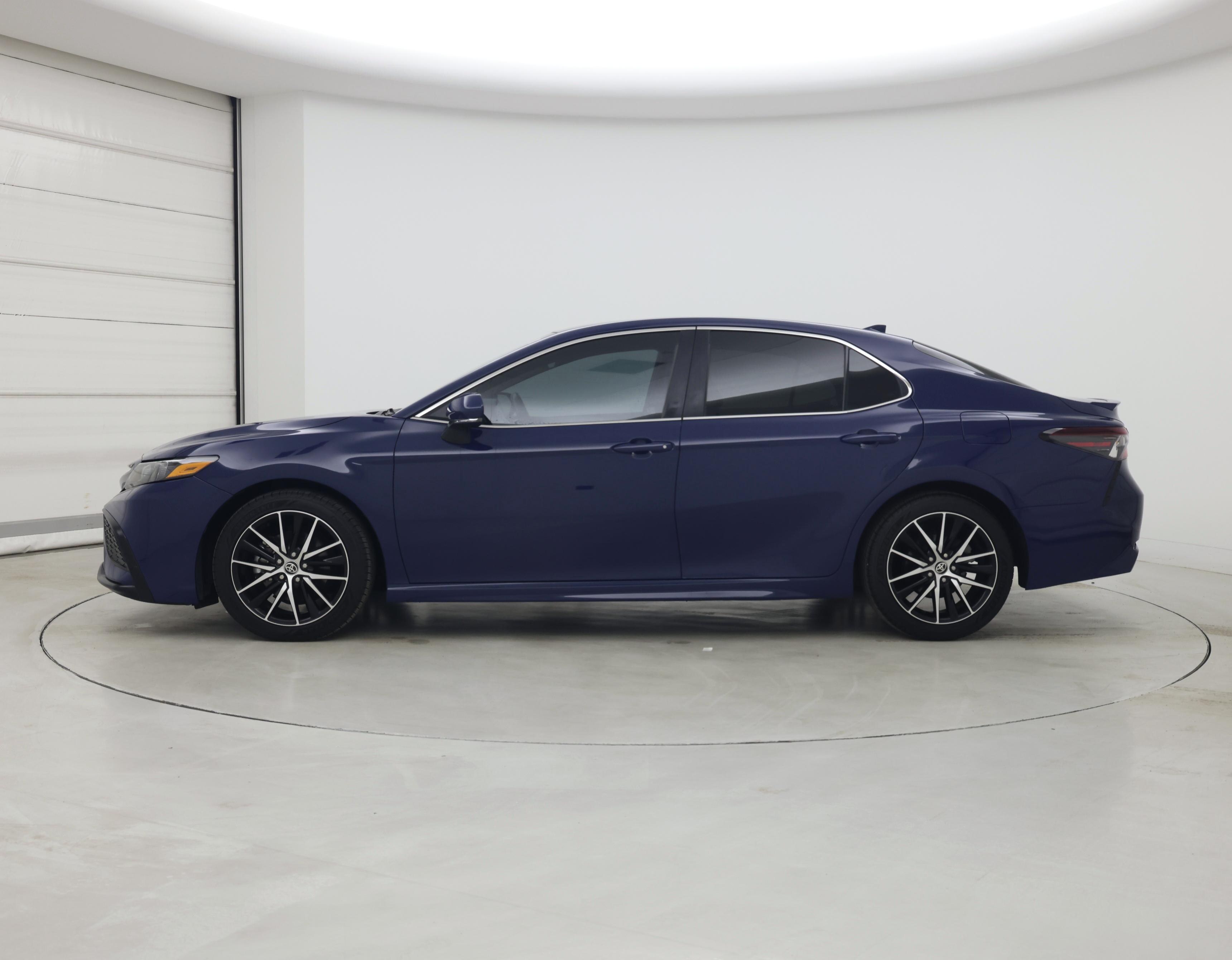 Thumbnail: 2023 Toyota Camry - 3