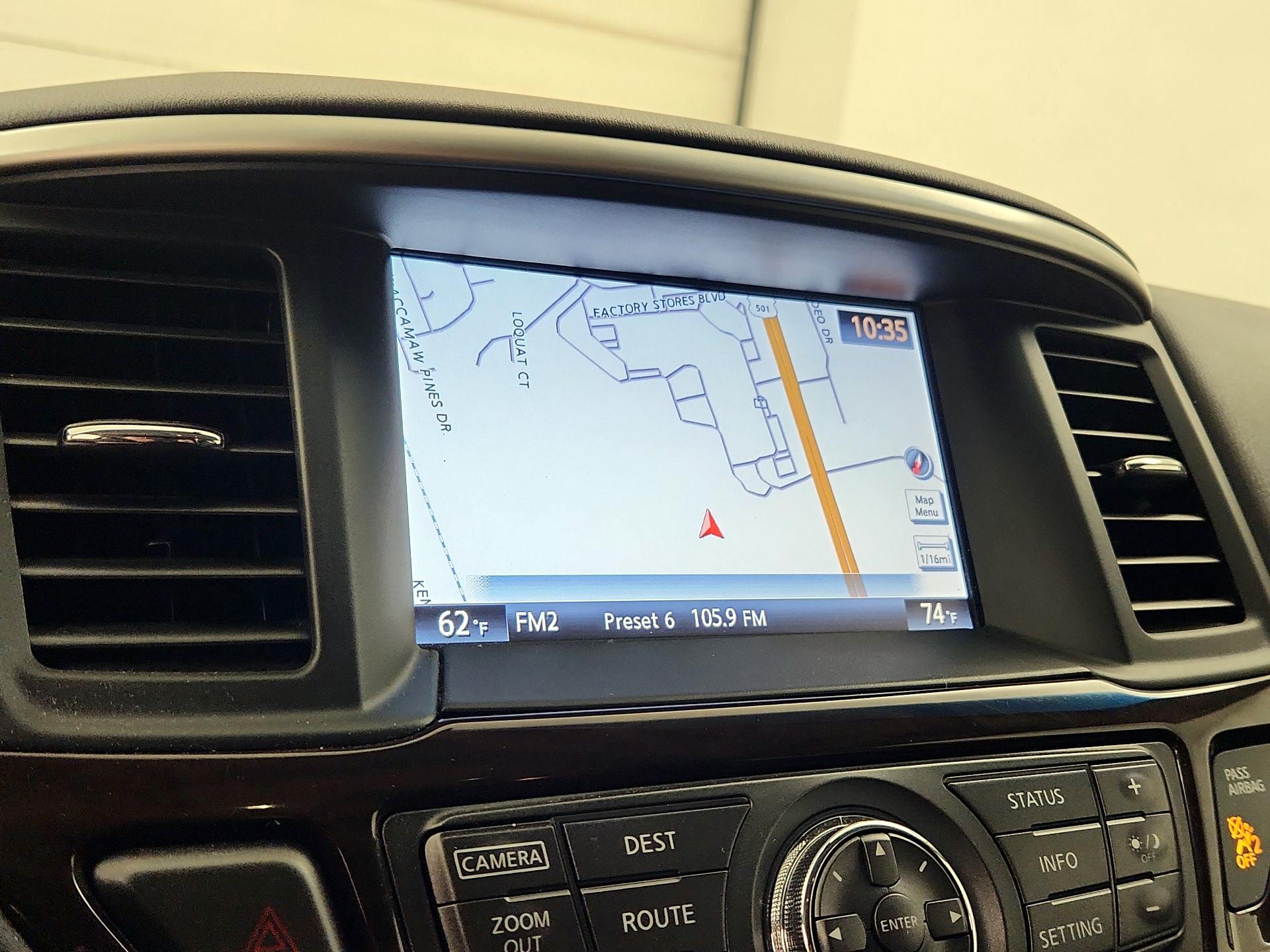 Thumbnail: 2016 Nissan Pathfinder - 14