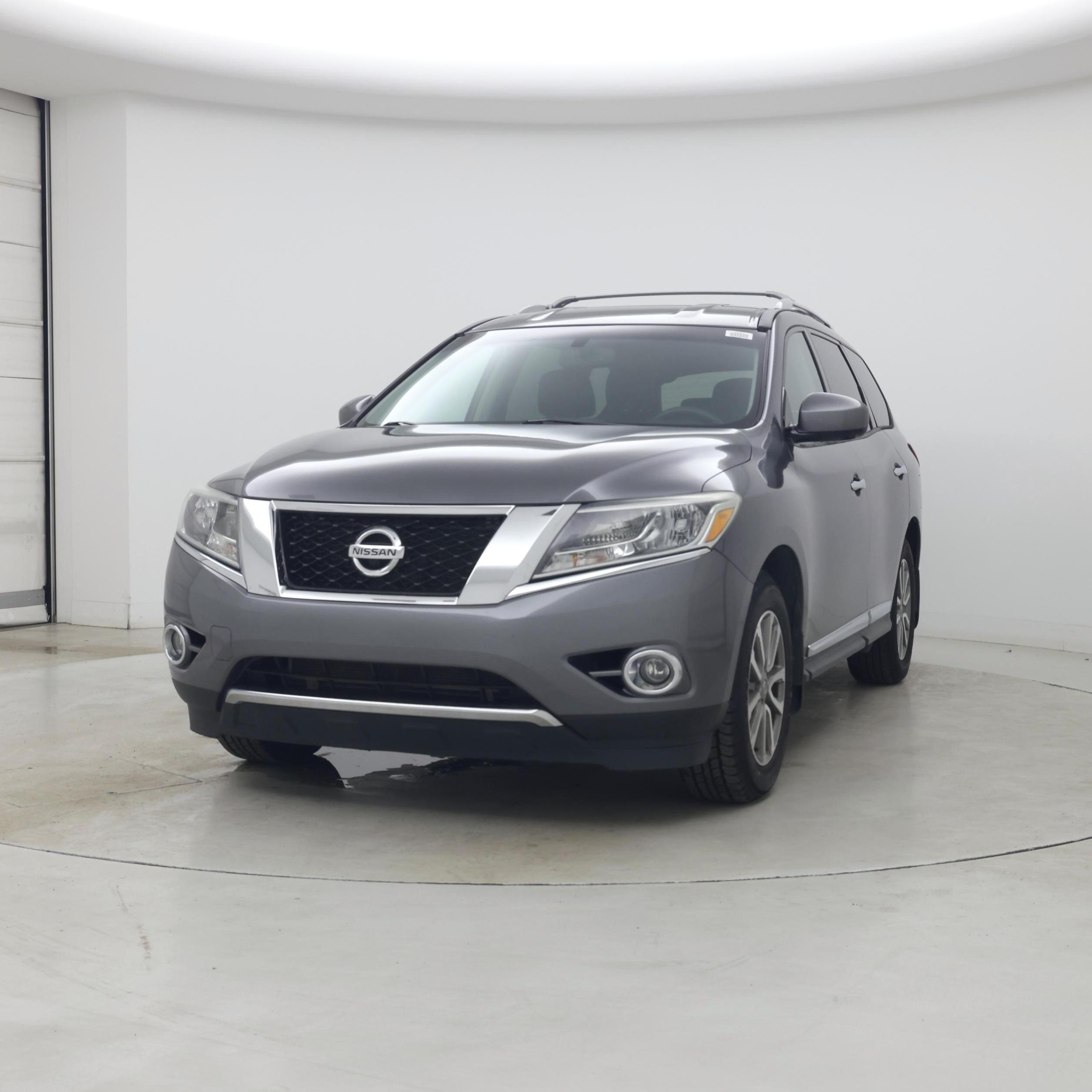Thumbnail: 2016 Nissan Pathfinder - 4